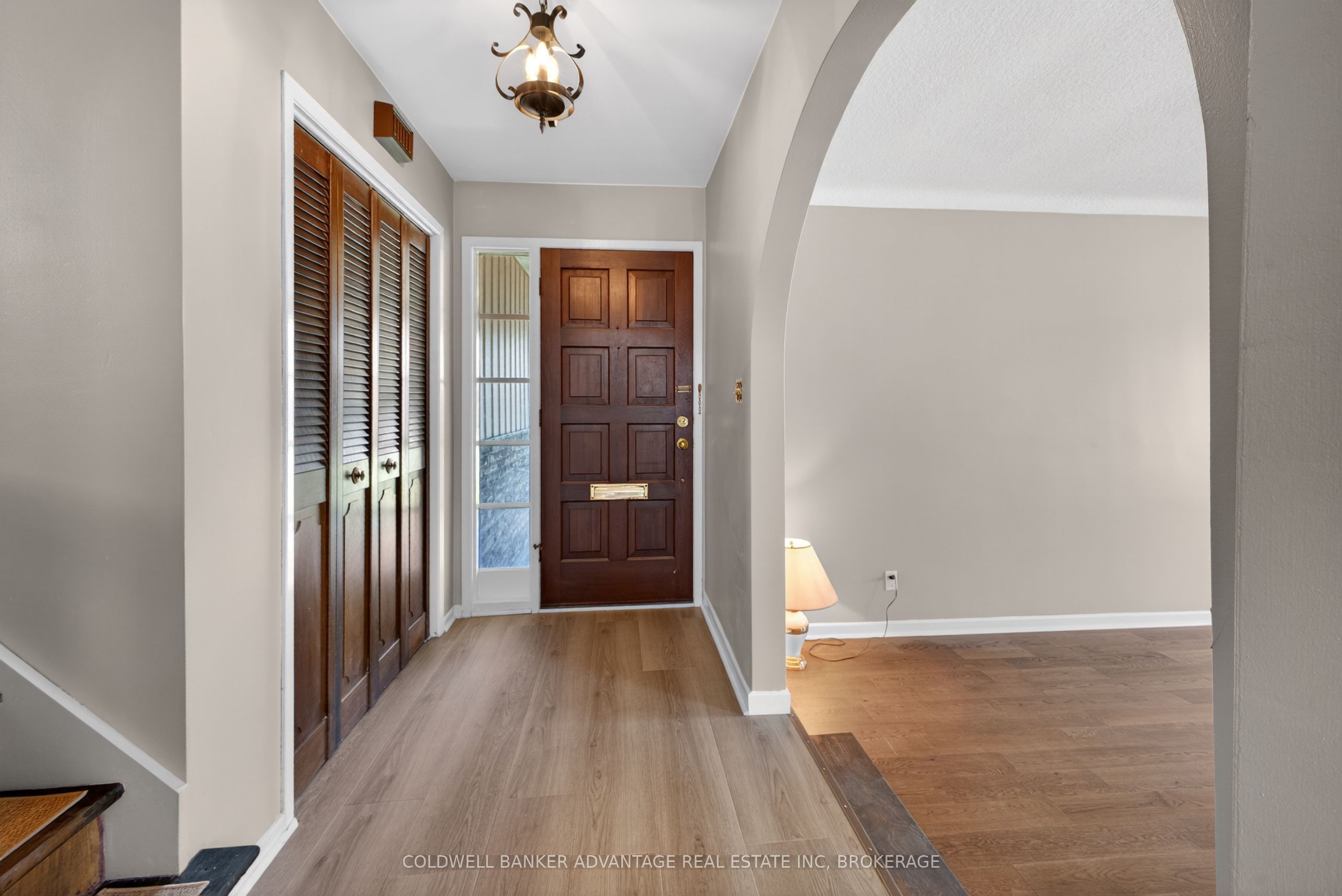 6976 Abbey Circle Property Photo 14