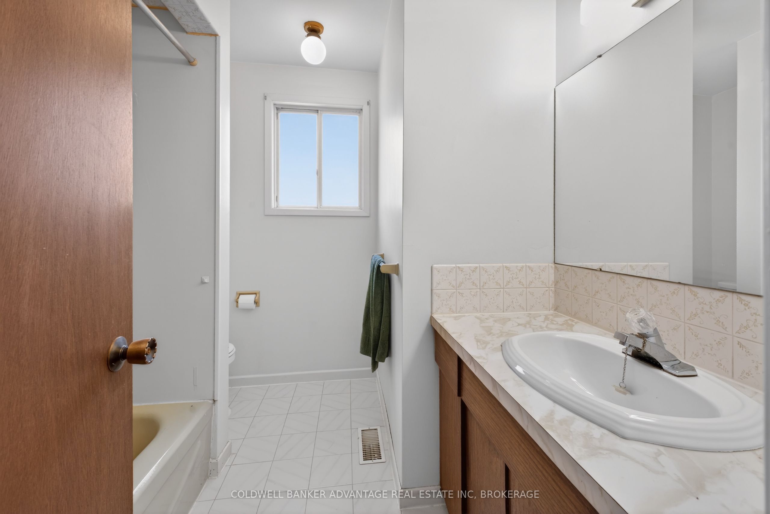6976 Abbey Circle Property Photo 27