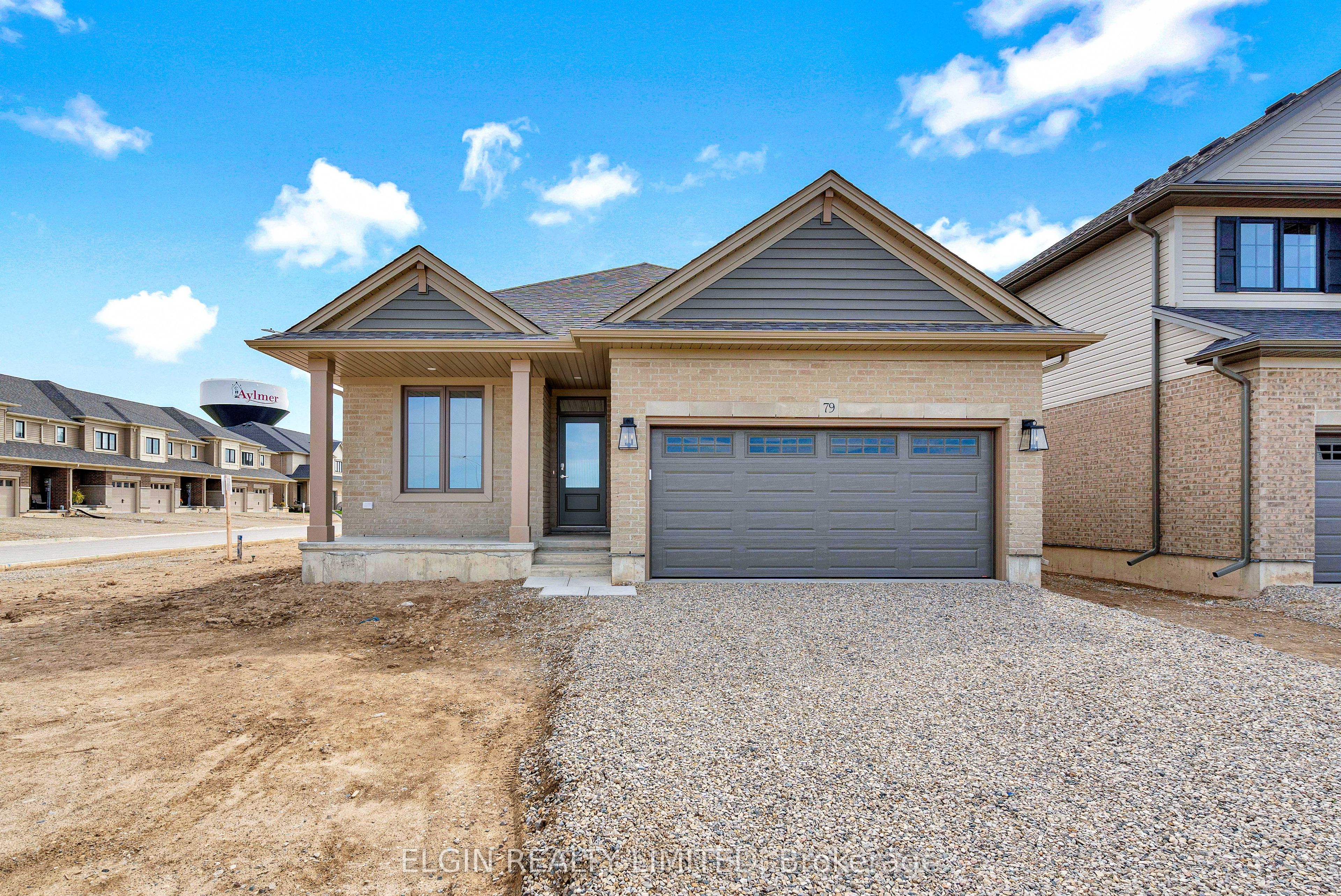 79 Hemlock Crescent