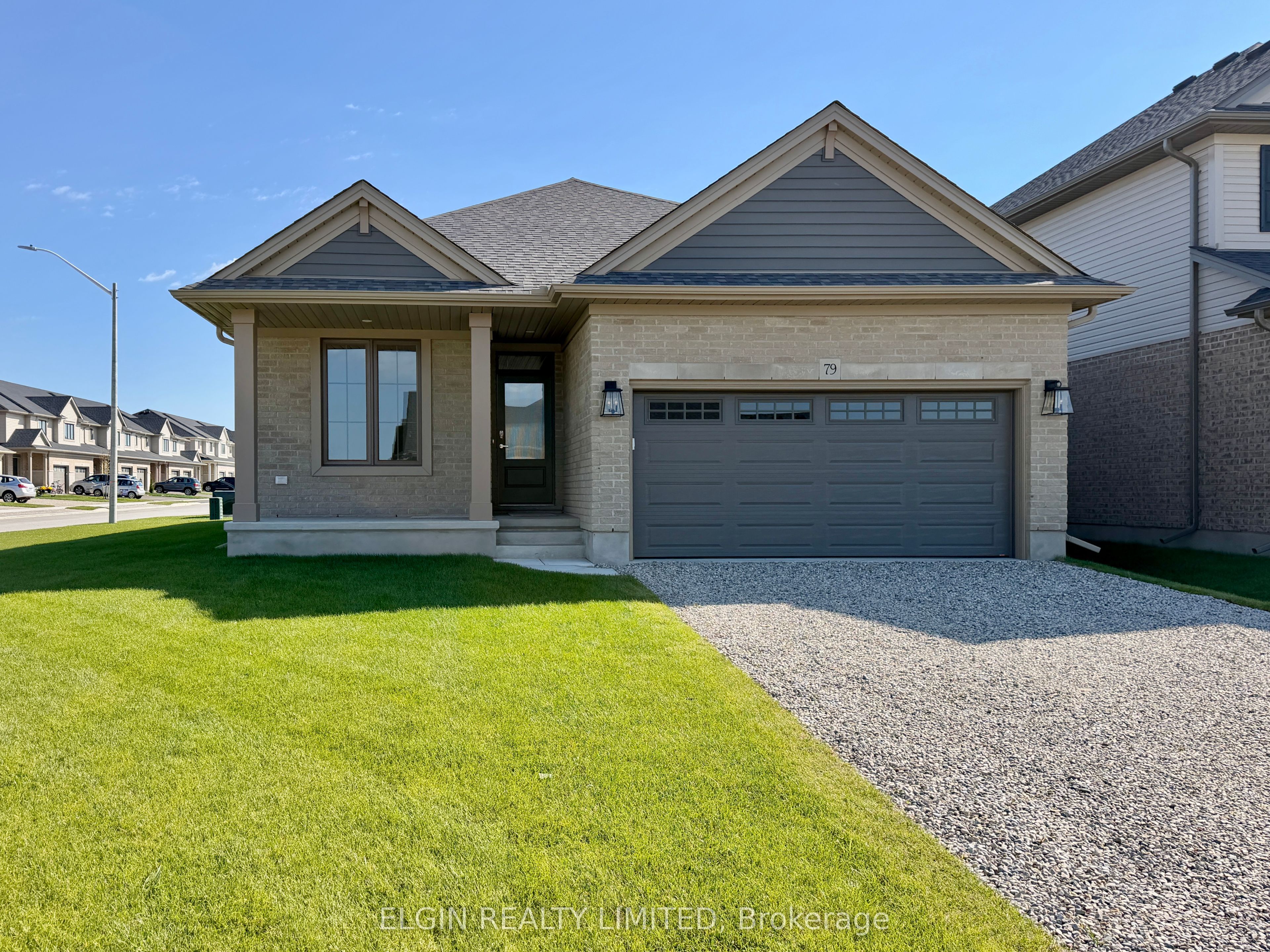 79 Hemlock Crescent