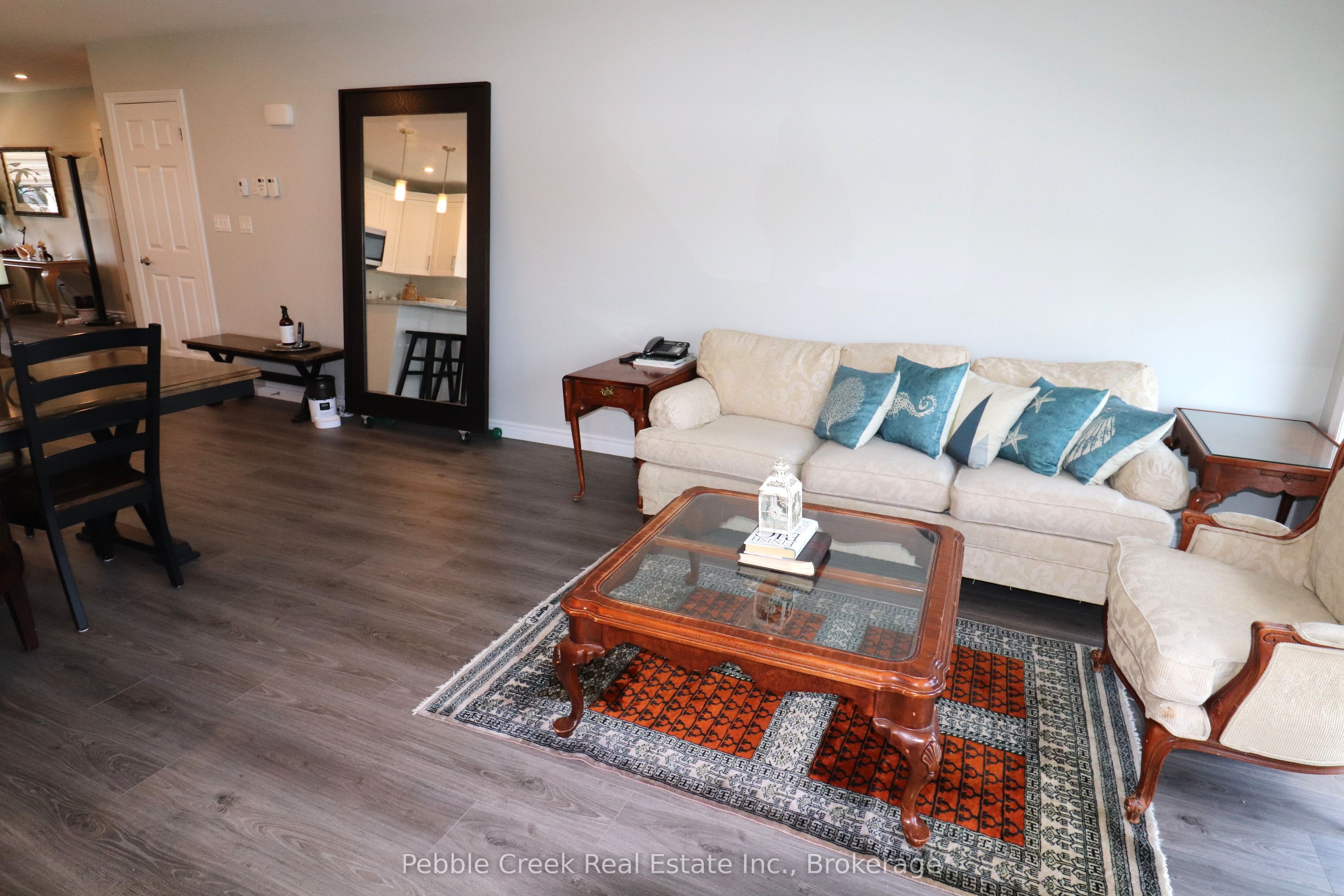 2 Highview Street Property Photo 20
