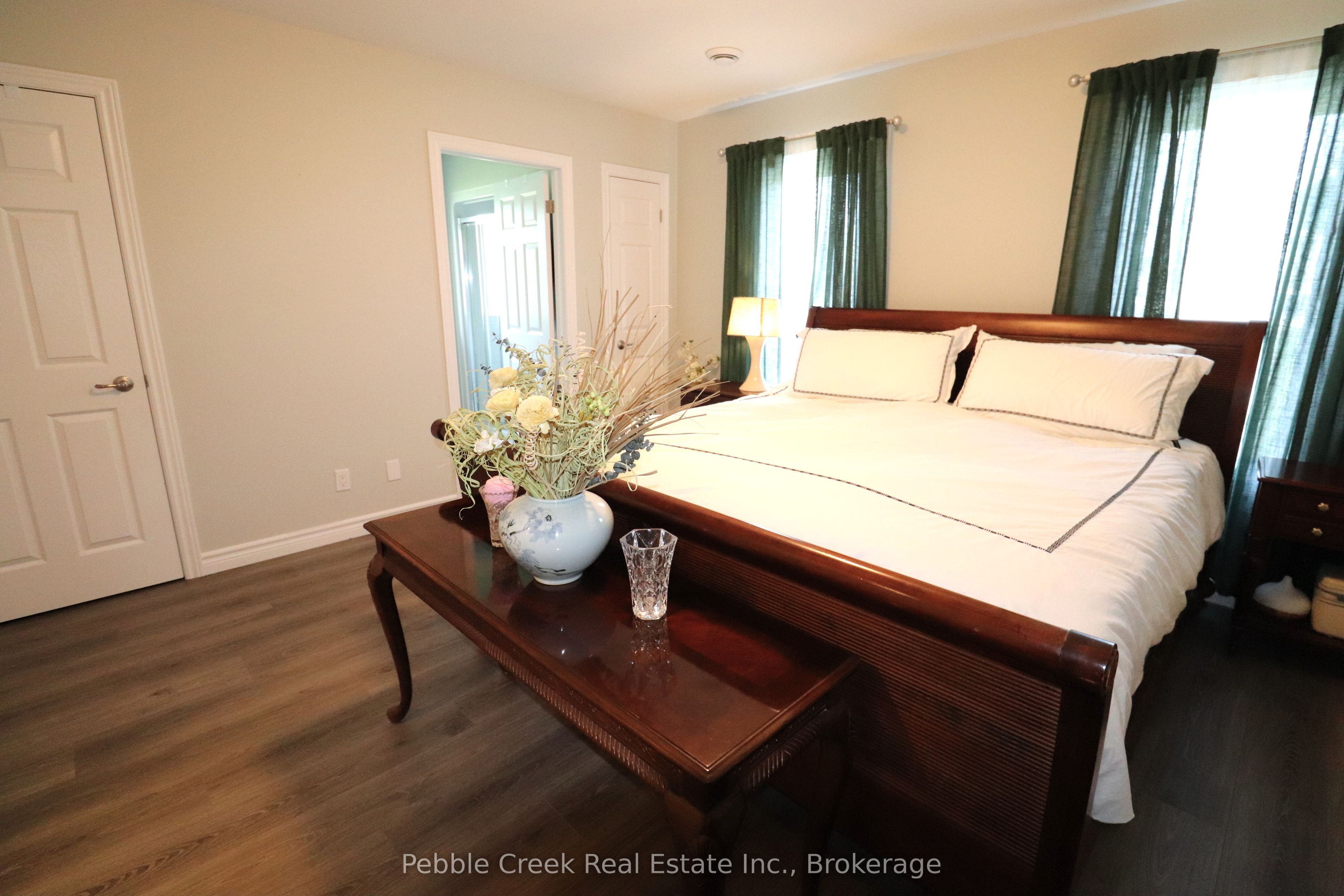 2 Highview Street Property Photo 26