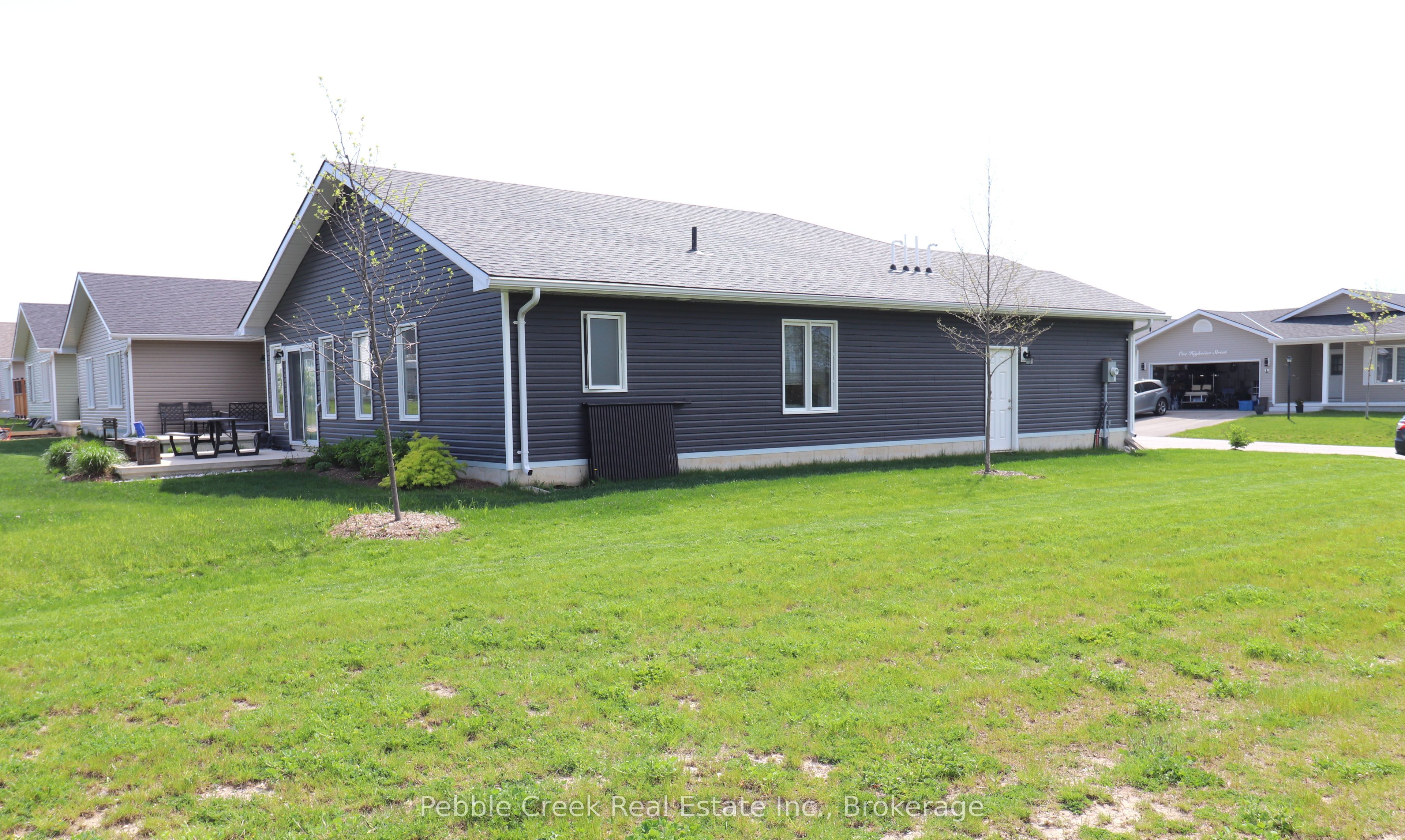2 Highview Street Property Photo 34