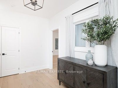31001 9th Line Property Photo 14