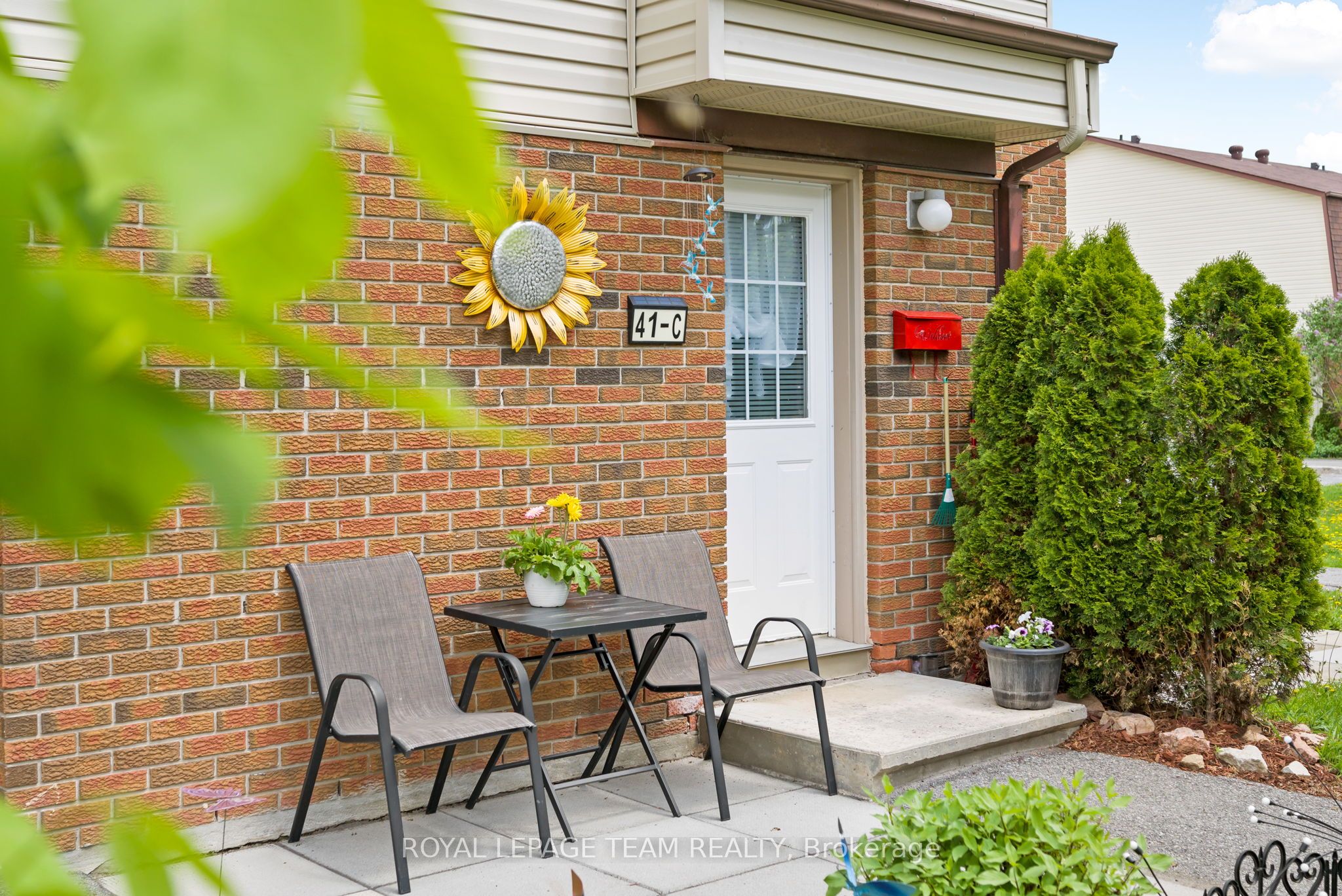 41c Forester Crescent Property Photo 1