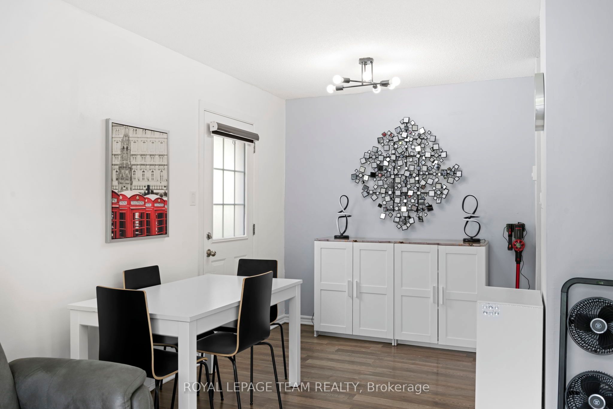 41c Forester Crescent Property Photo 7