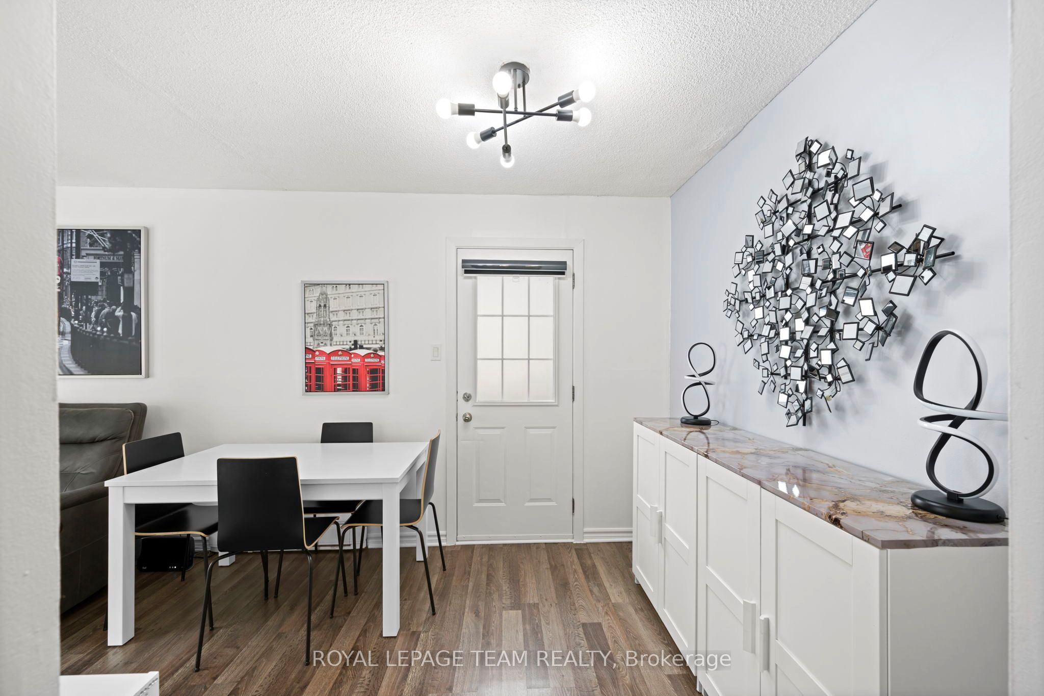 41c Forester Crescent Property Photo 8