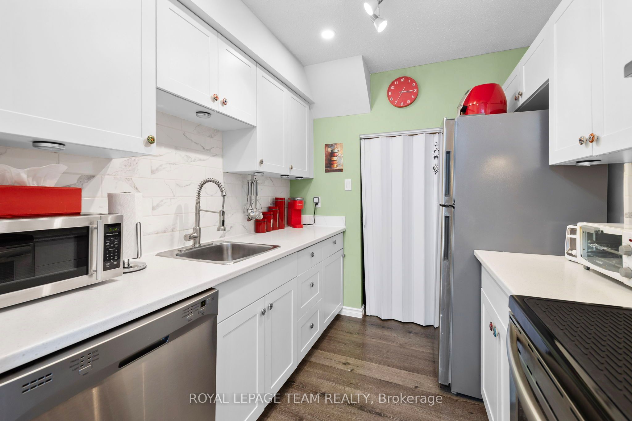 41c Forester Crescent Property Photo 9
