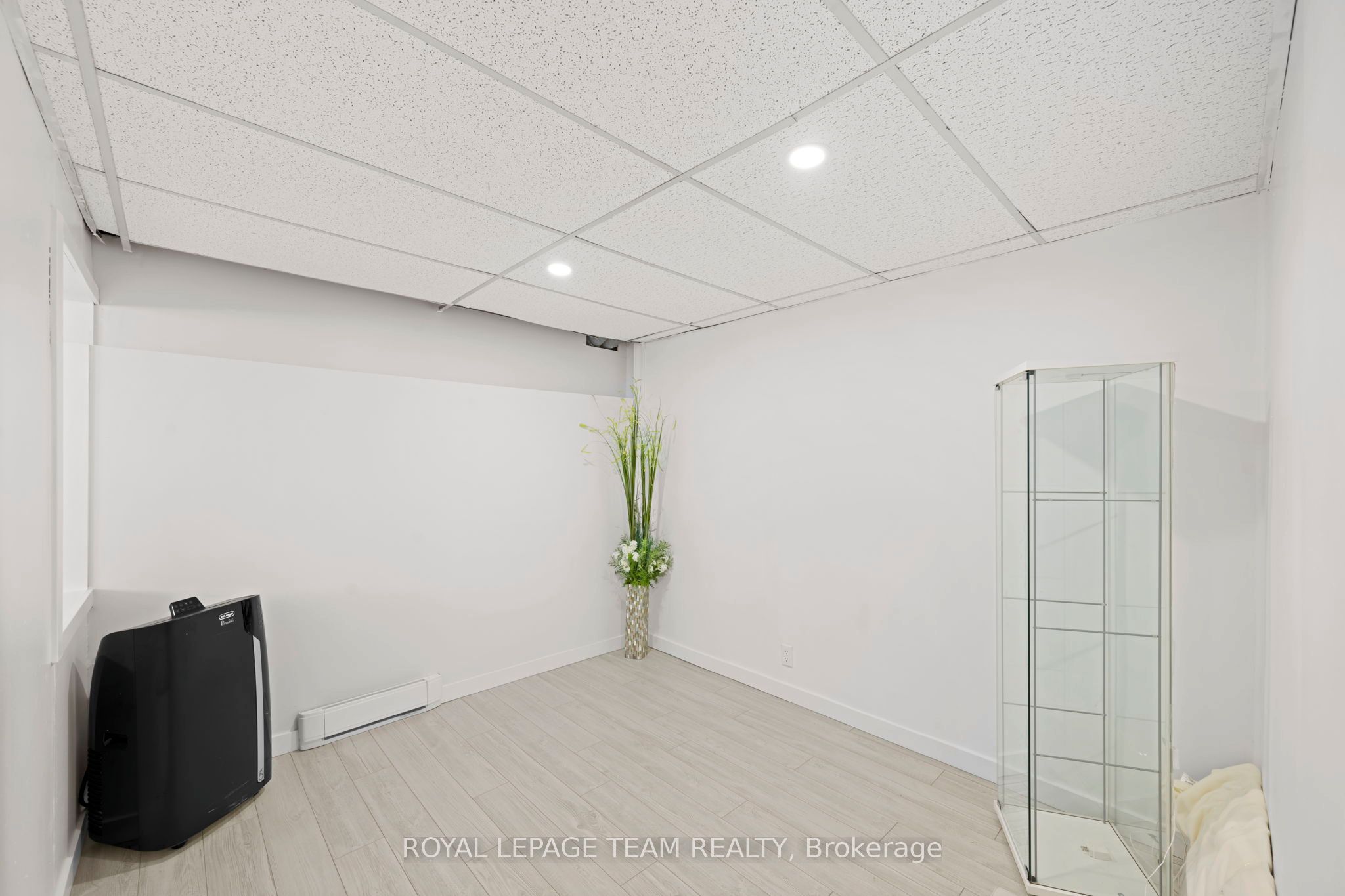 41c Forester Crescent Property Photo 17
