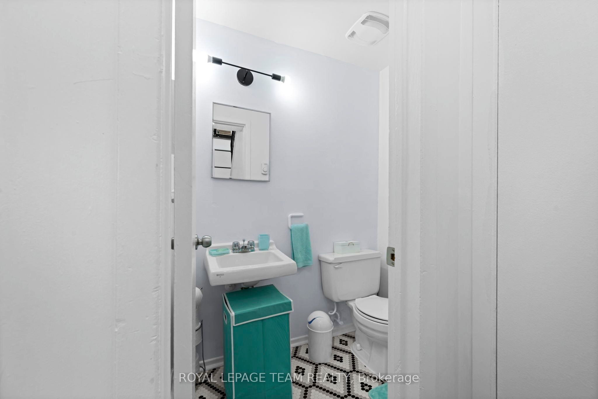 41c Forester Crescent Property Photo 18