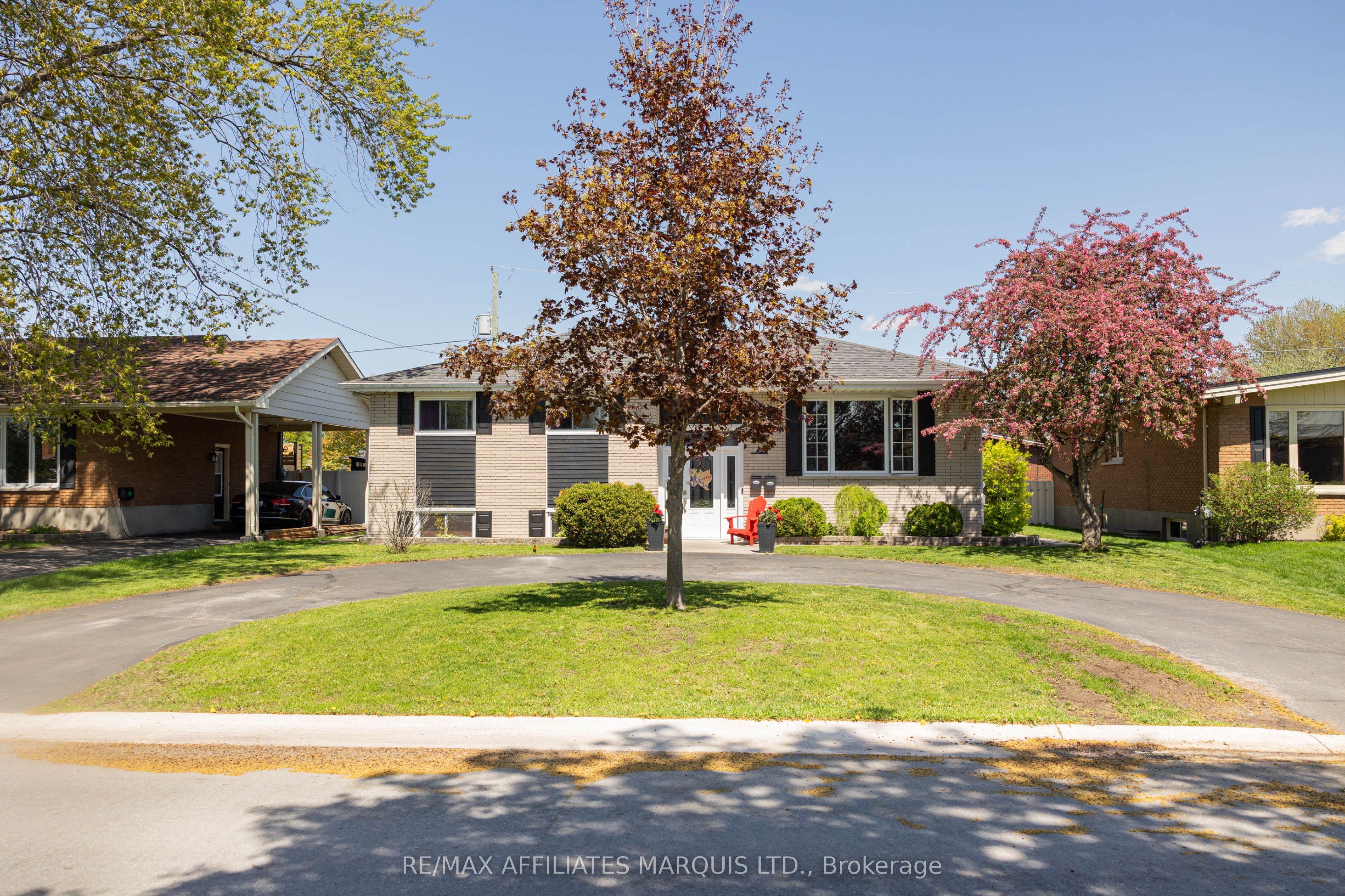 420 Beach Avenue Property Photo 2