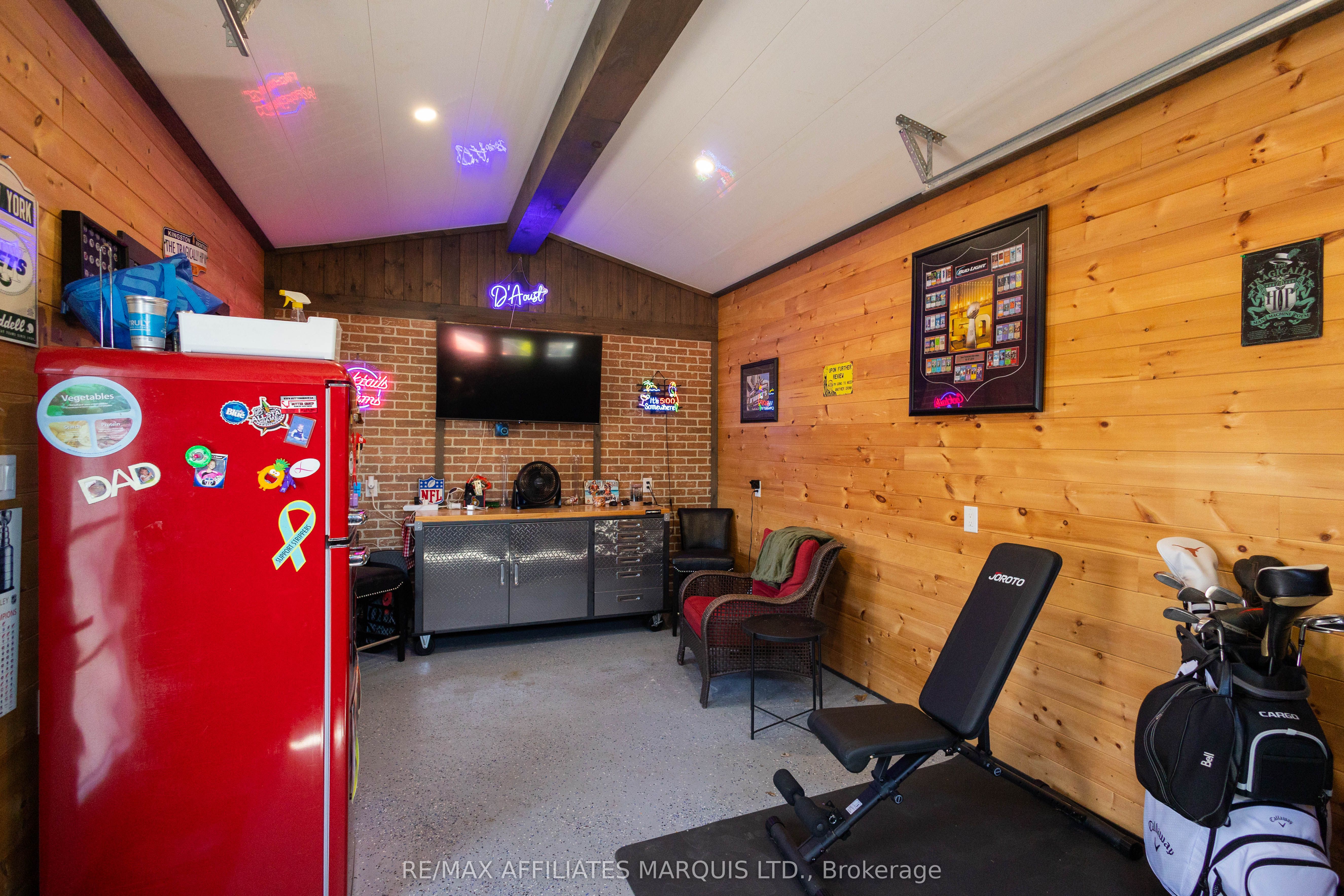 420 Beach Avenue Property Photo 13