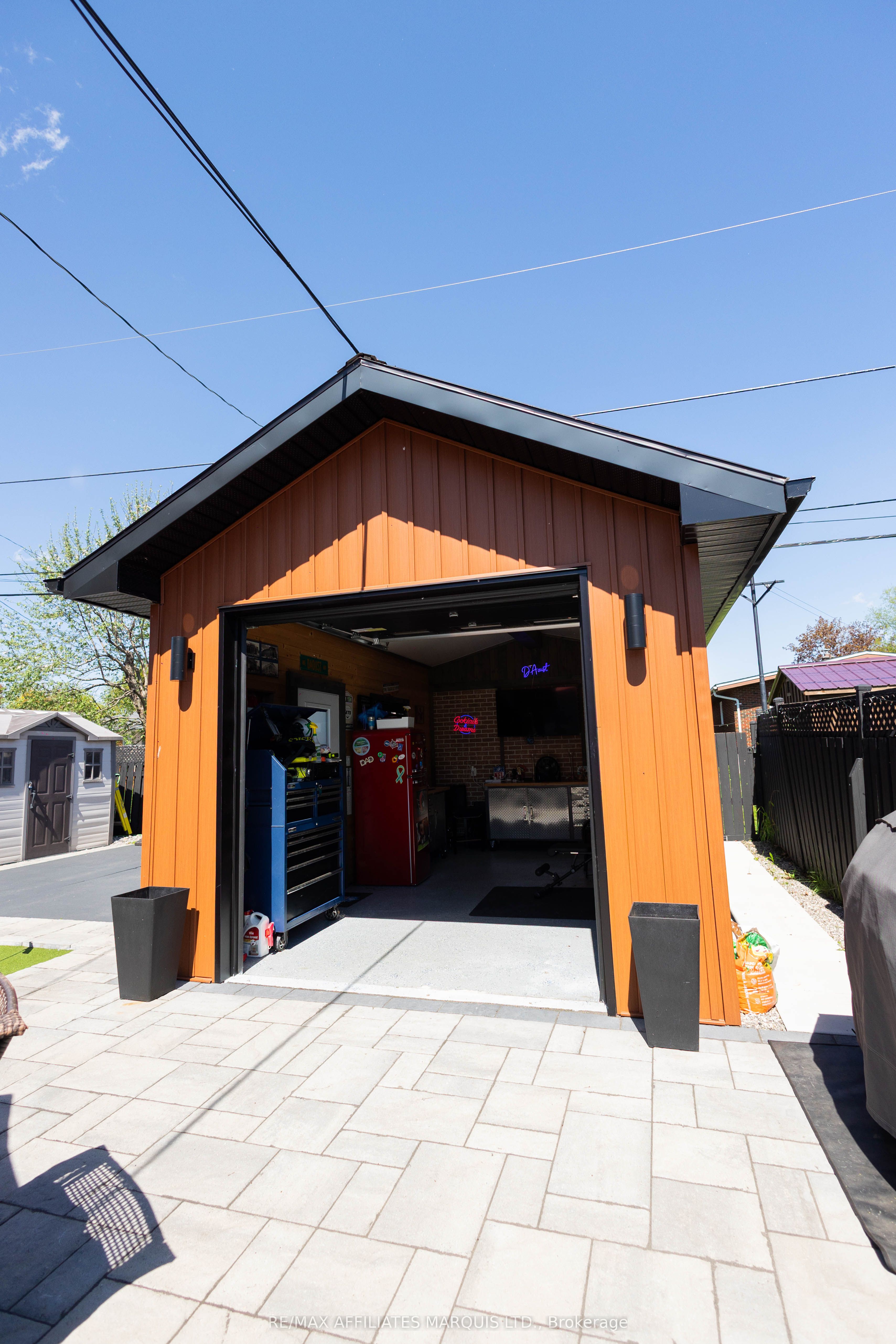 420 Beach Avenue Property Photo 15