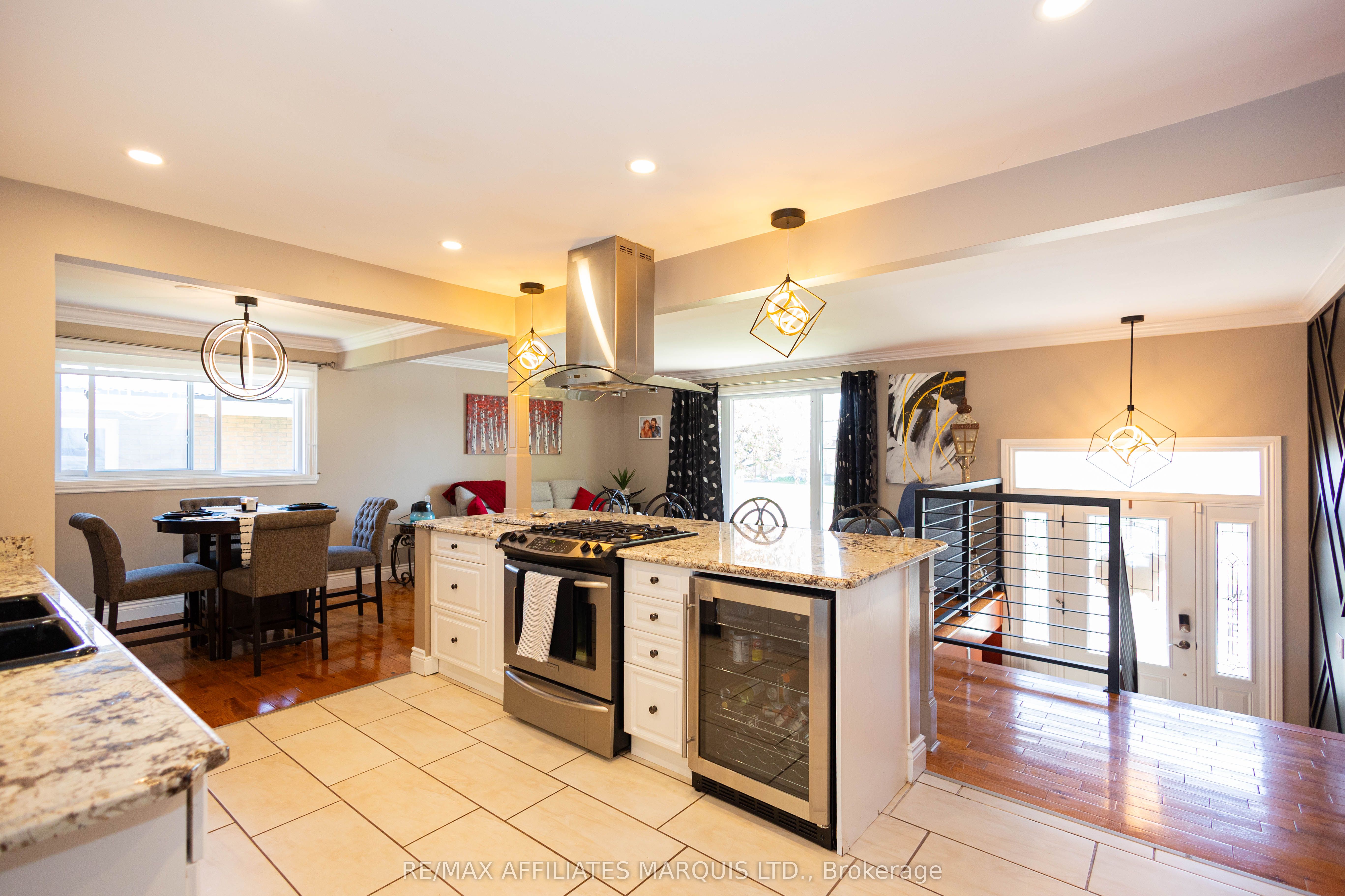 420 Beach Avenue Property Photo 17