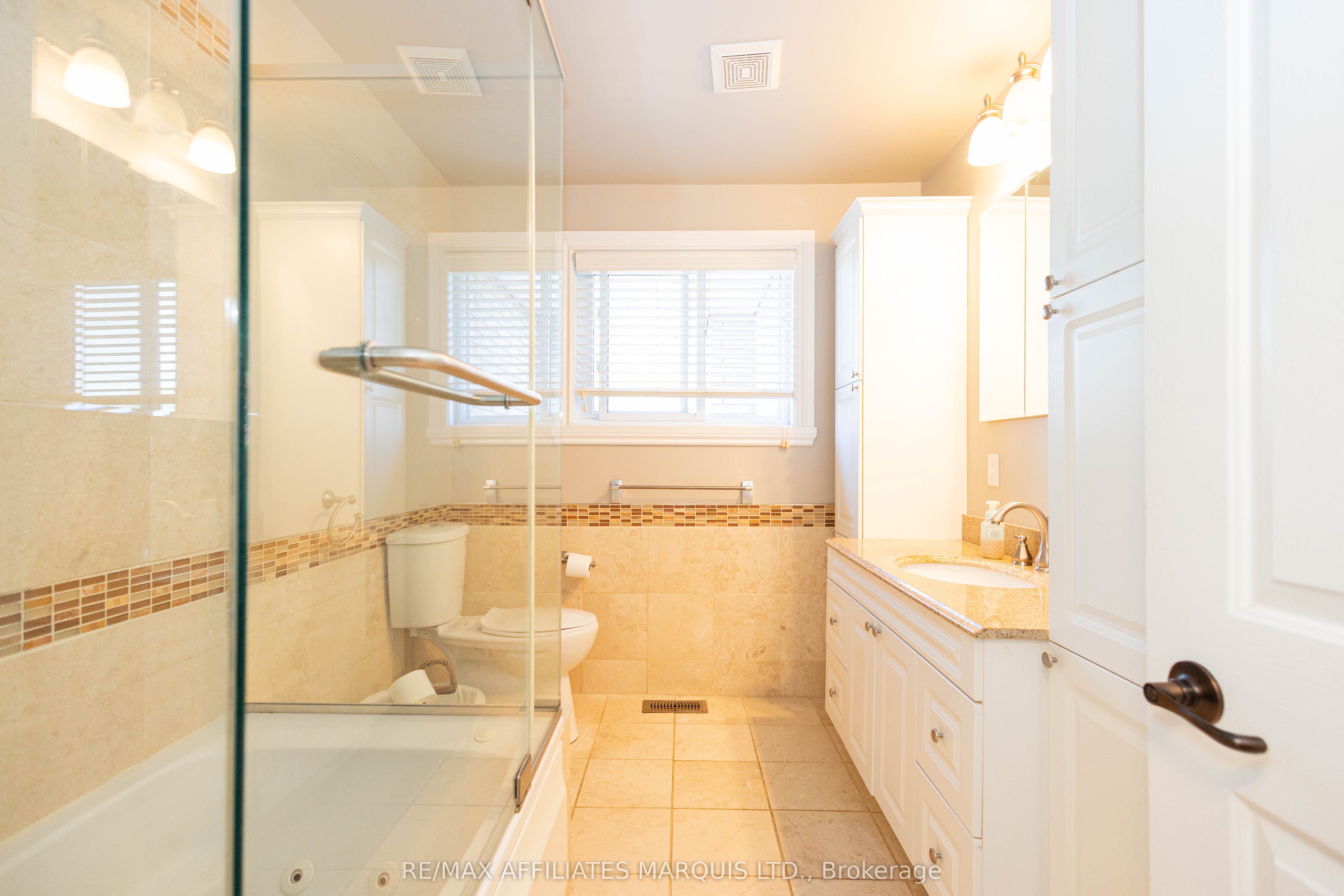 420 Beach Avenue Property Photo 22