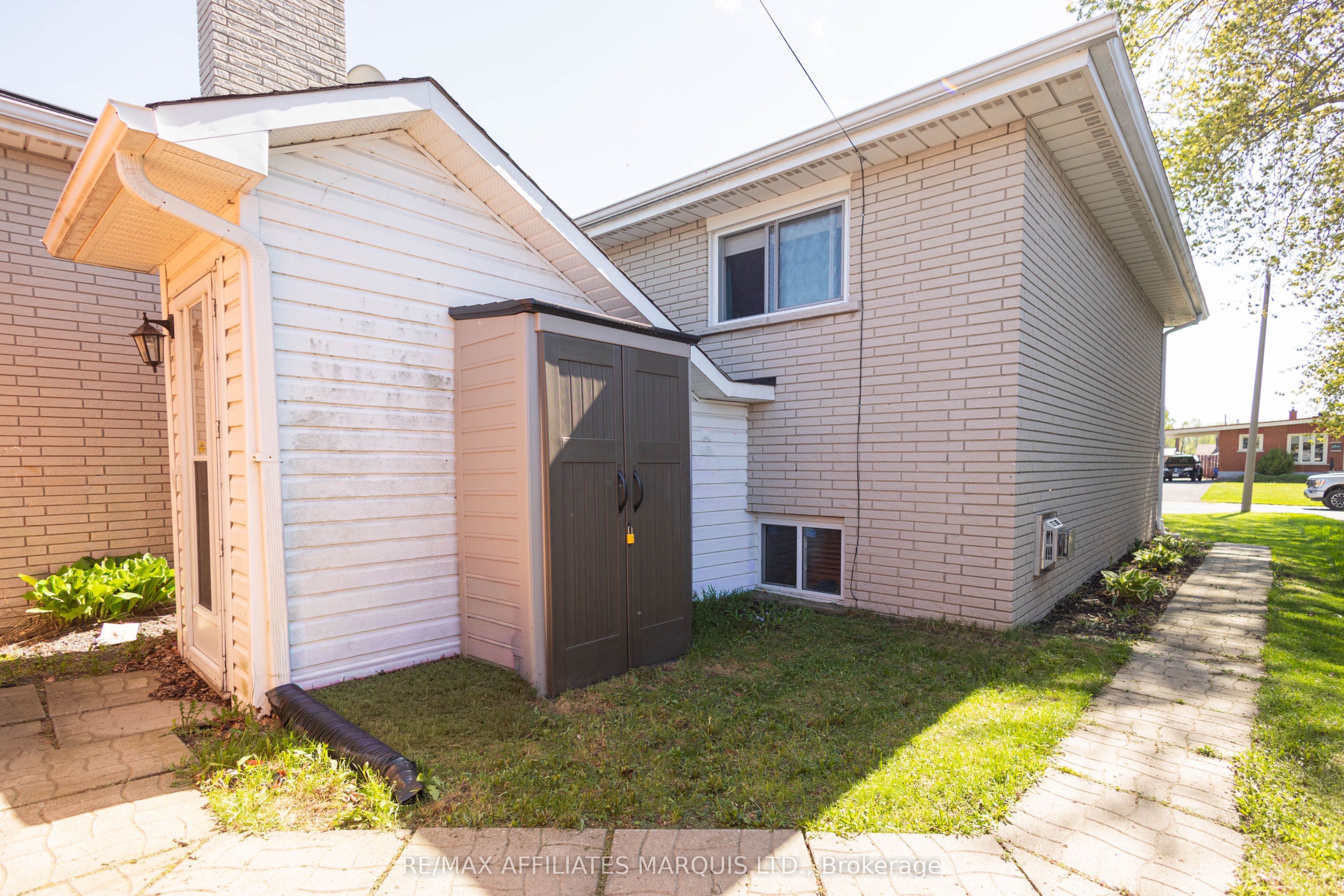 420 Beach Avenue Property Photo 38