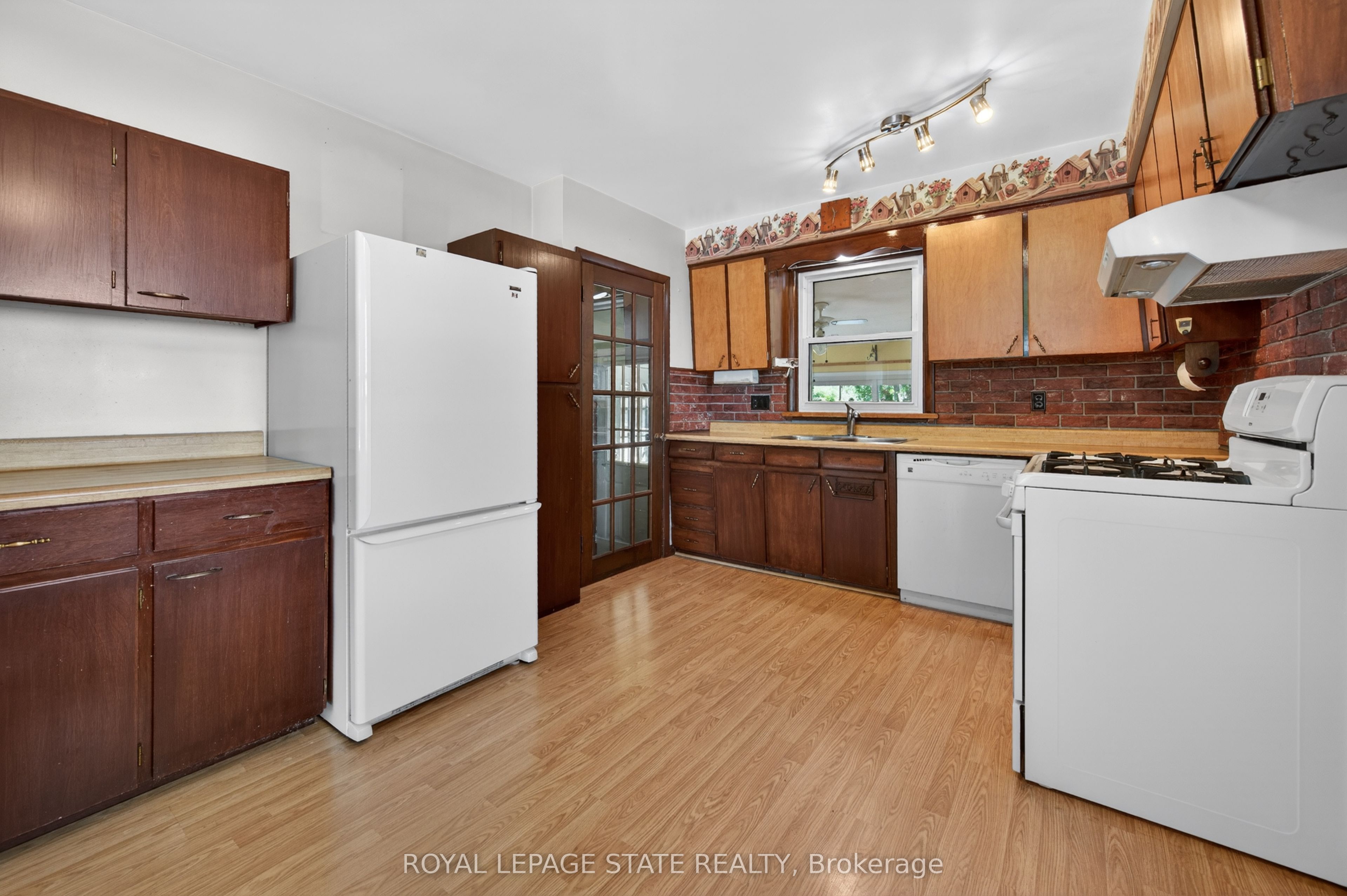 16 Brodick Street Property Photo 6