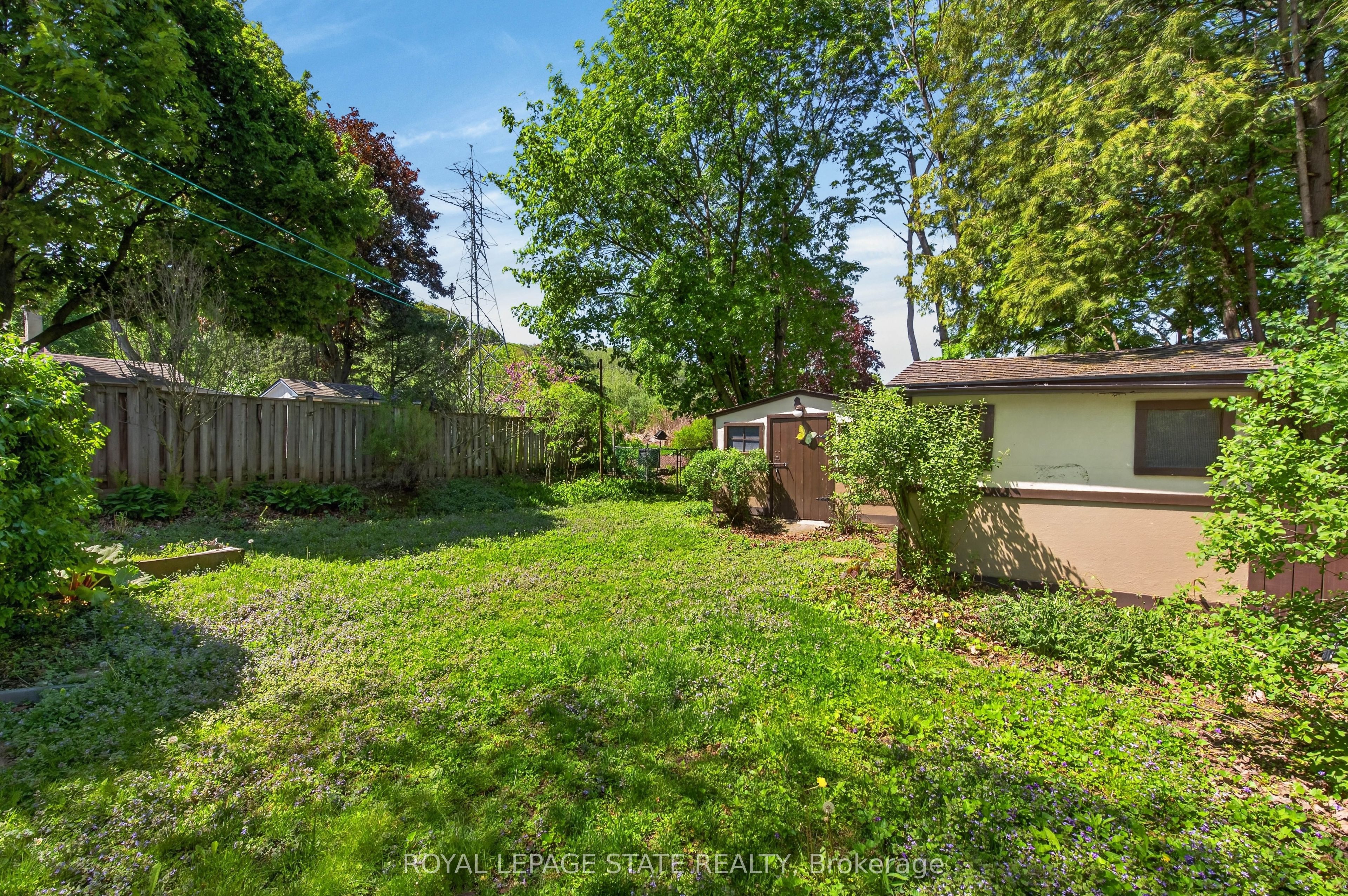 16 Brodick Street Property Photo 46