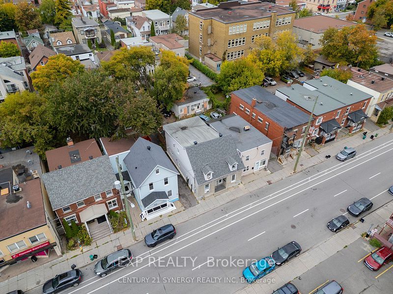 277 St Patrick Street Property Photo 3