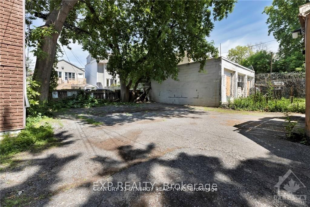 277 St Patrick Street Property Photo 23