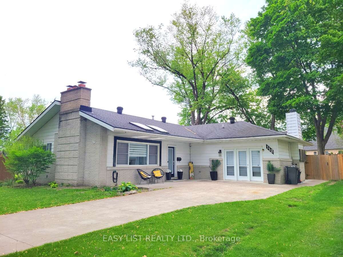 112 Clovelly Road Property Photo 1