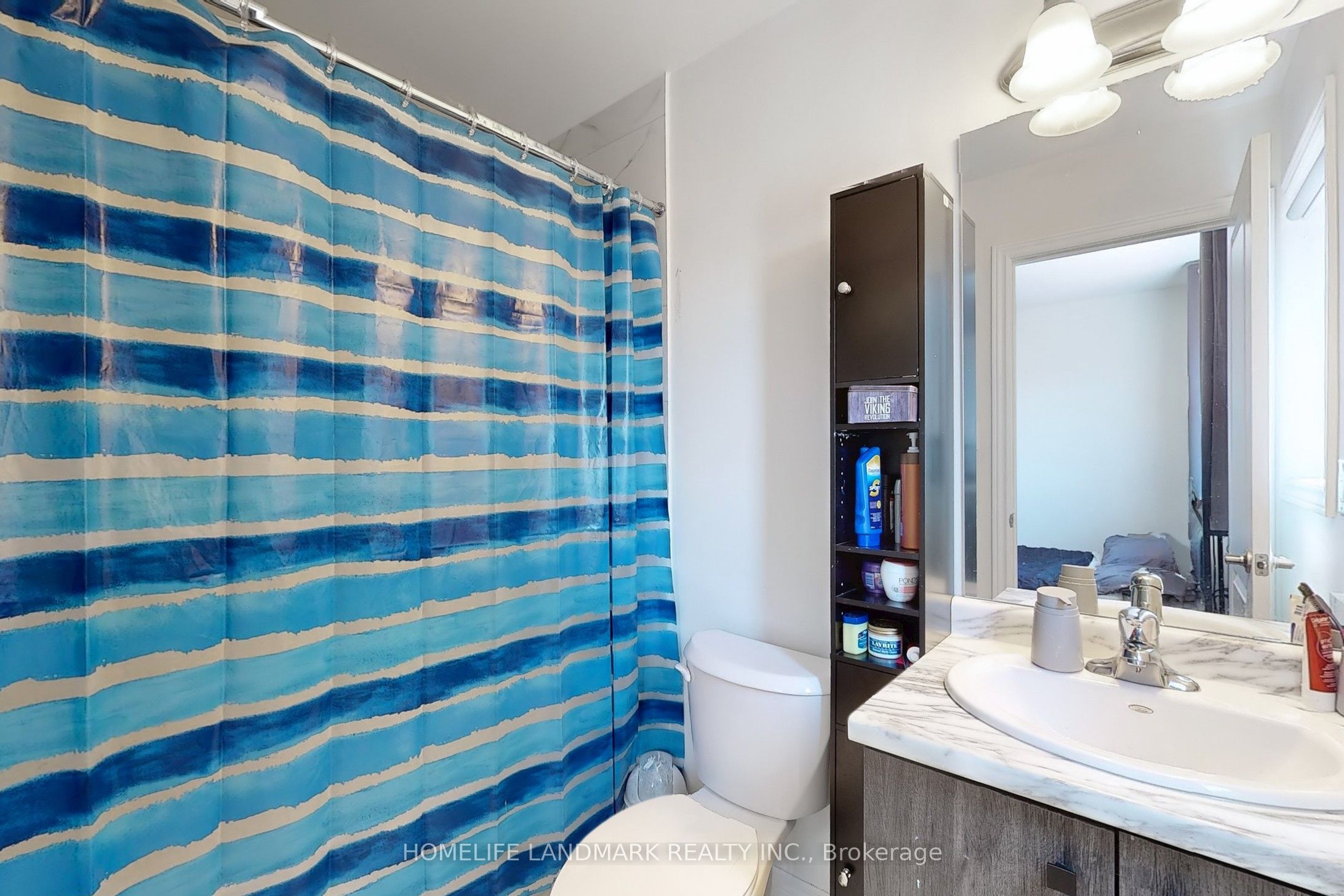 2 Reid Avenue N Property Photo 15