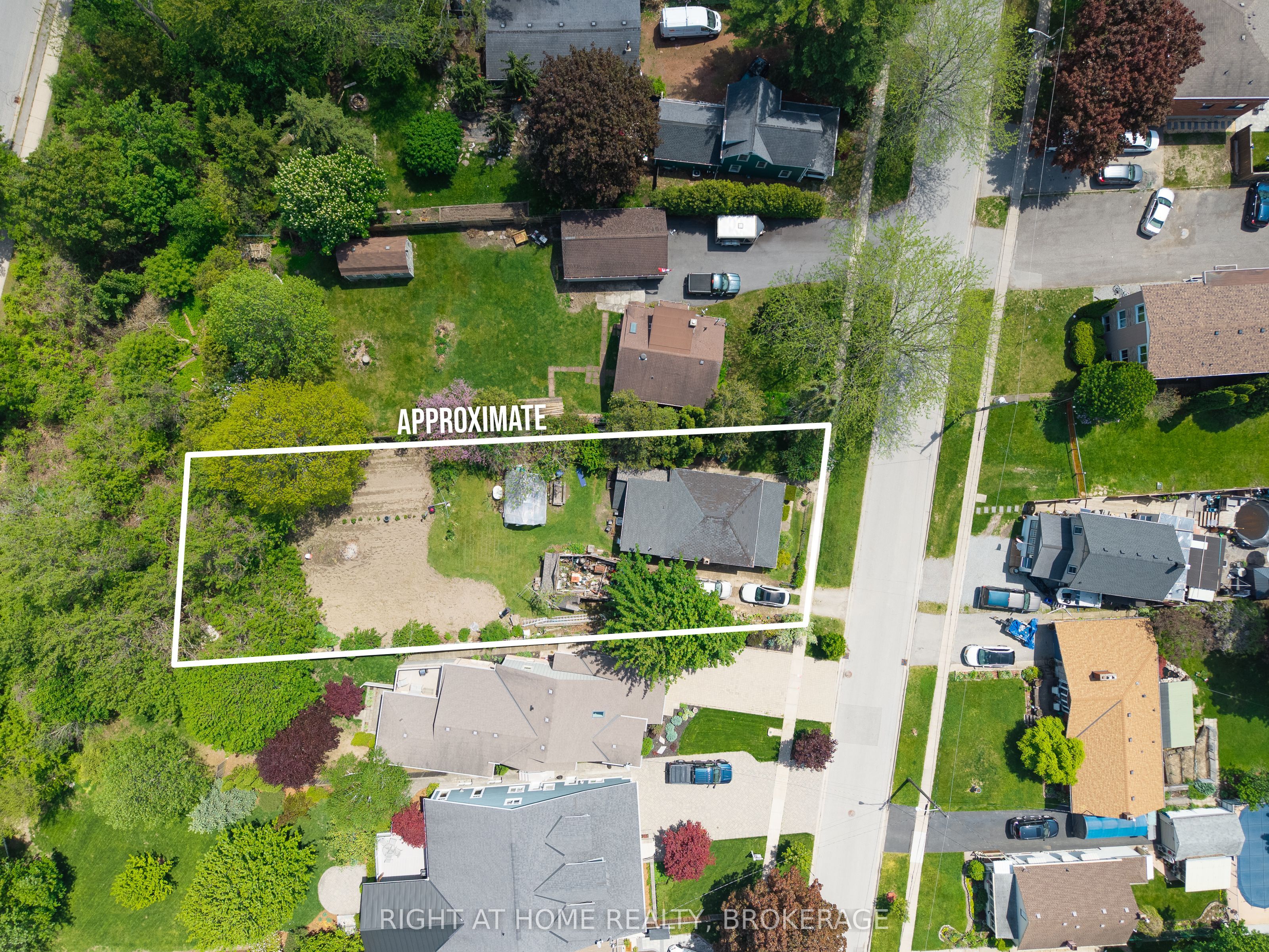 20 John Street Property Photo 2
