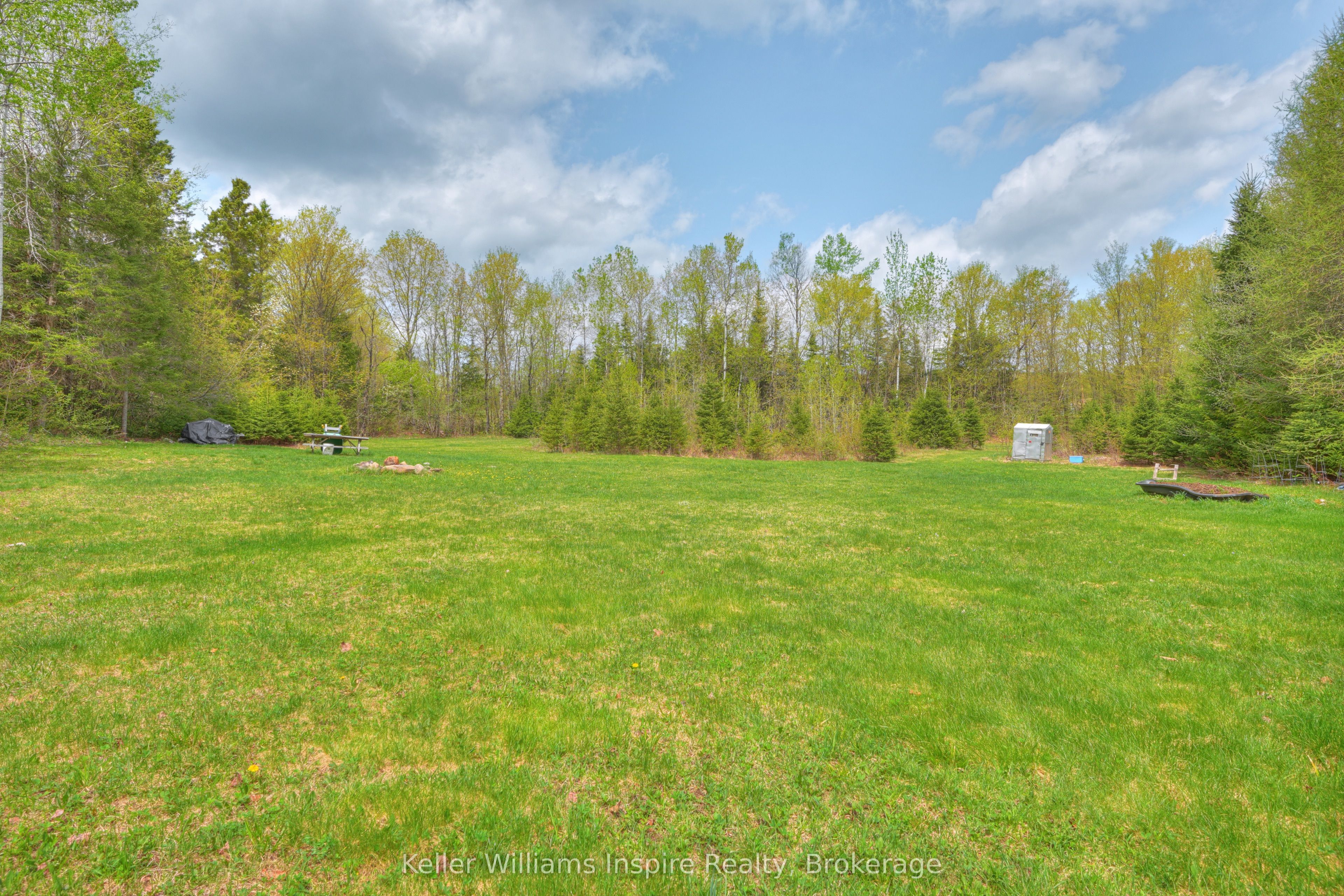 5311 Loop Road Property Photo 7