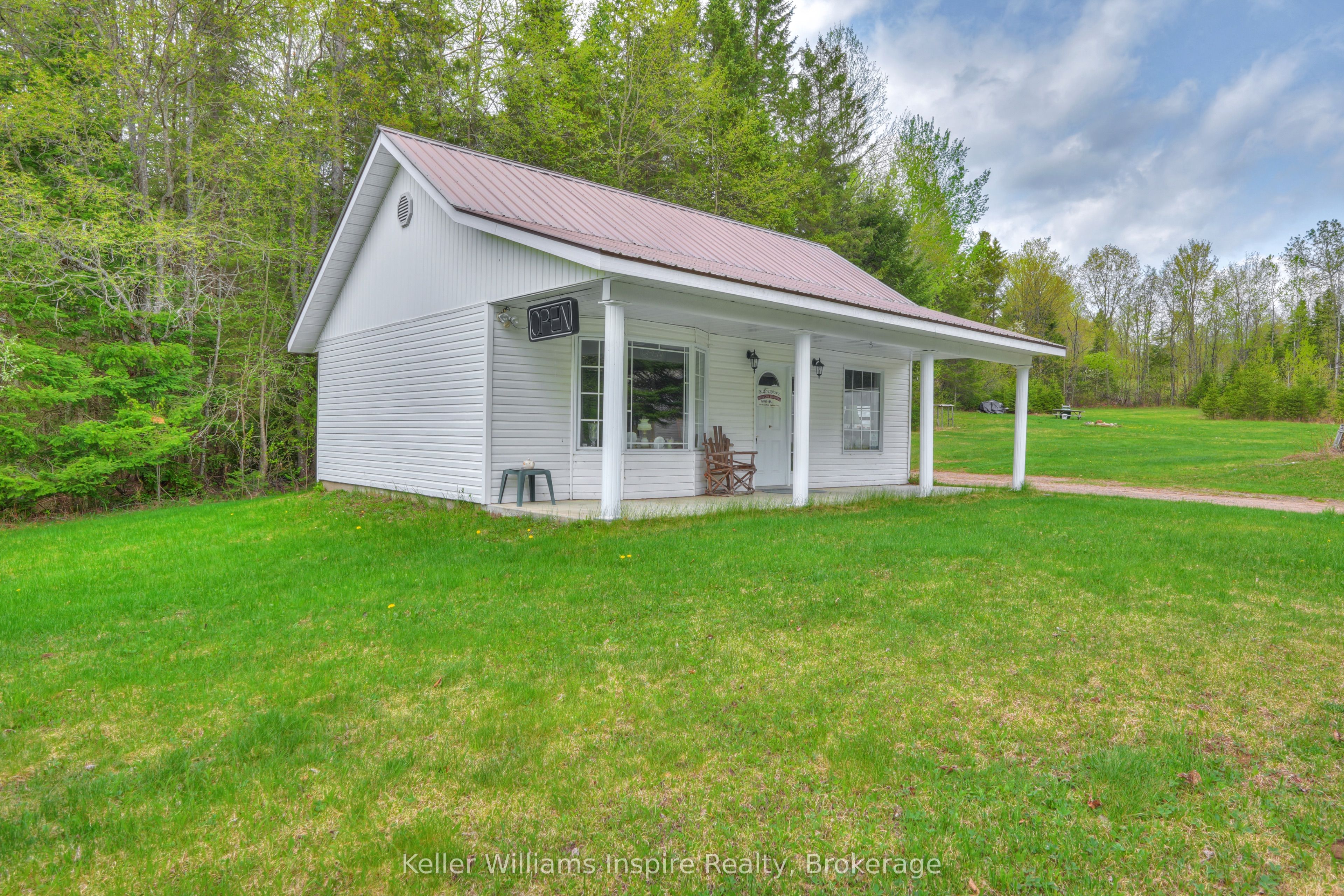 5311 Loop Road Property Photo 8