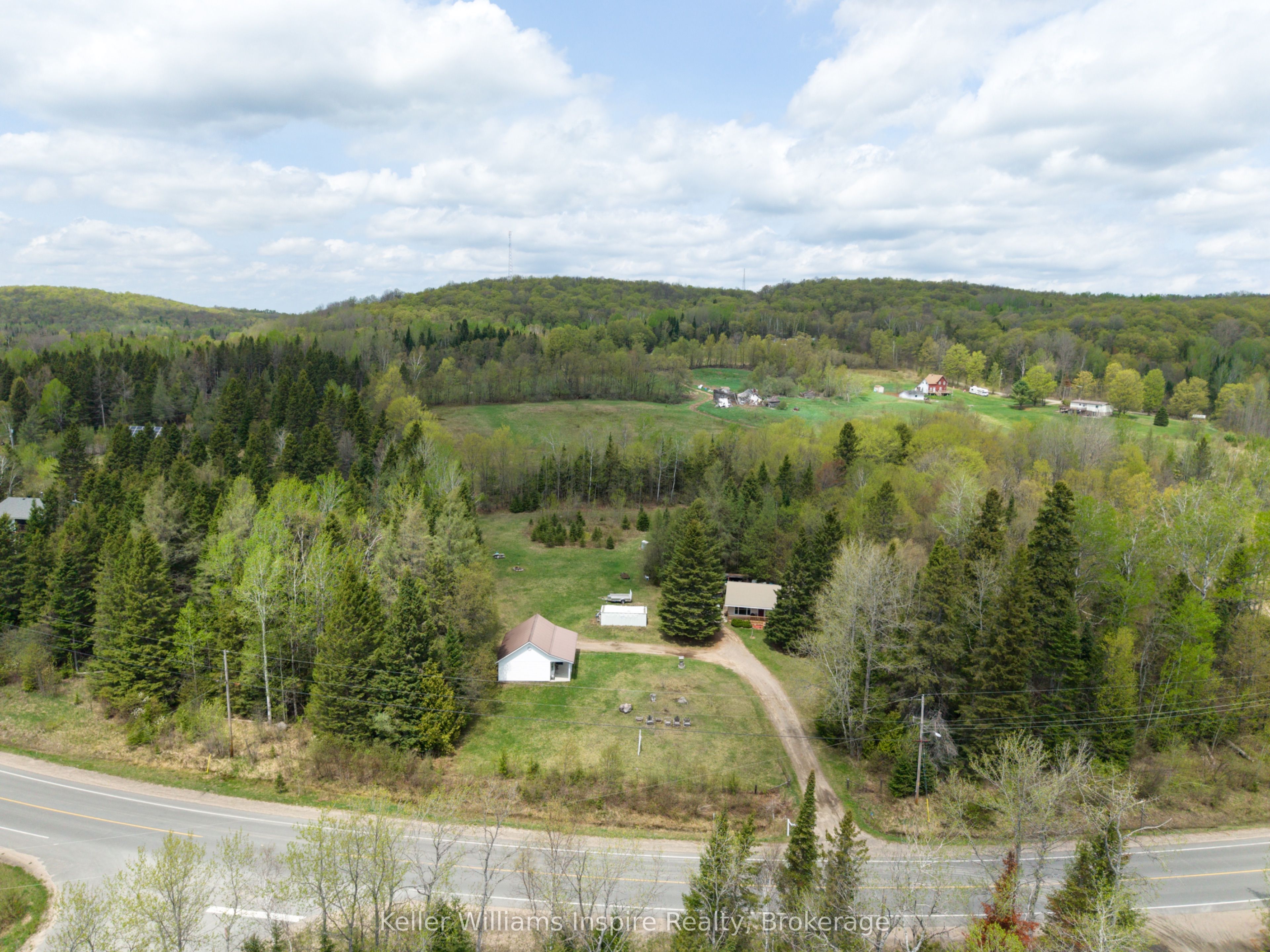 5311 Loop Road Property Photo 14