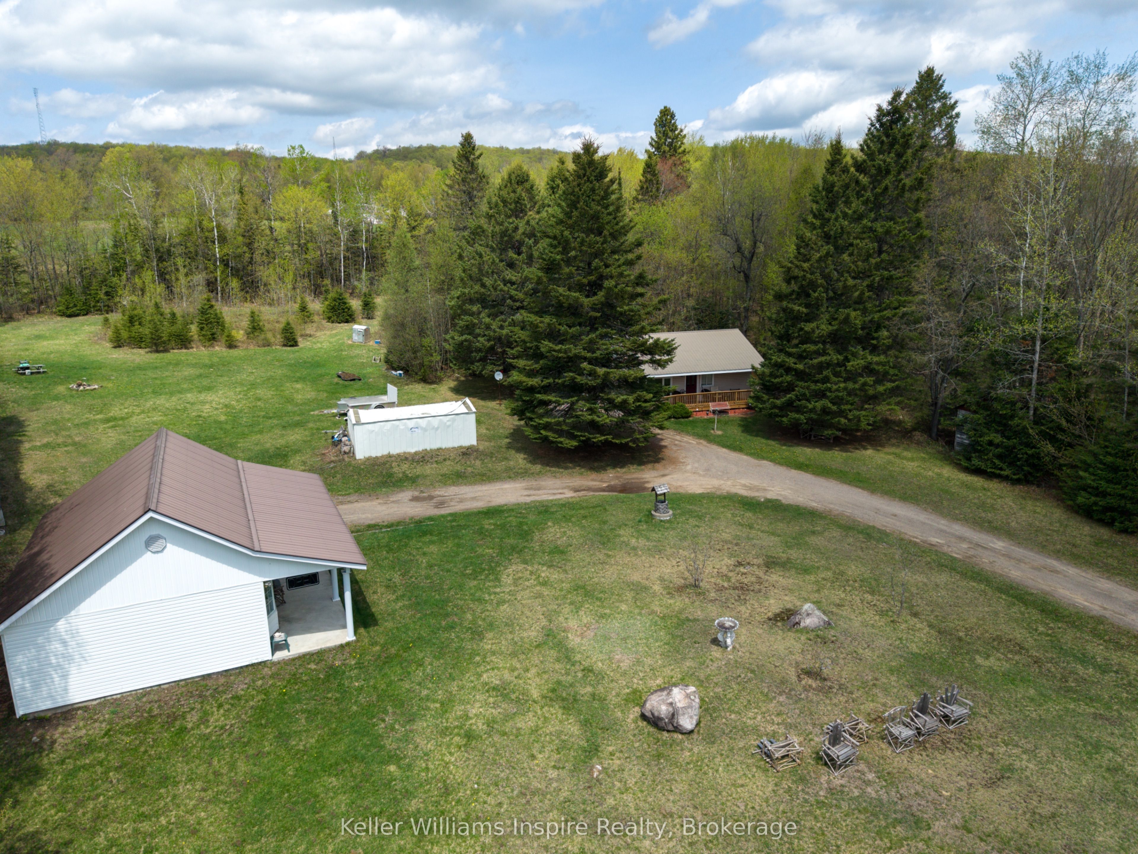 5311 Loop Road Property Photo 16