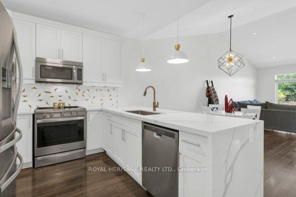 4 Kingfisher Drive Property Photo 8