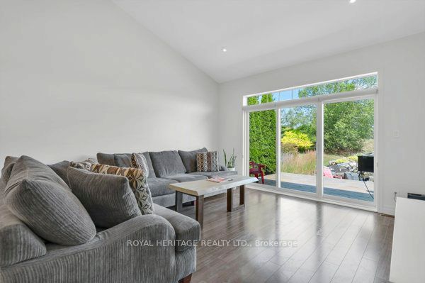 4 Kingfisher Drive Property Photo 13