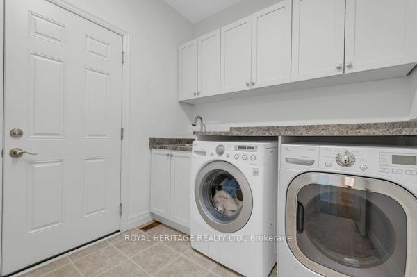 4 Kingfisher Drive Property Photo 18