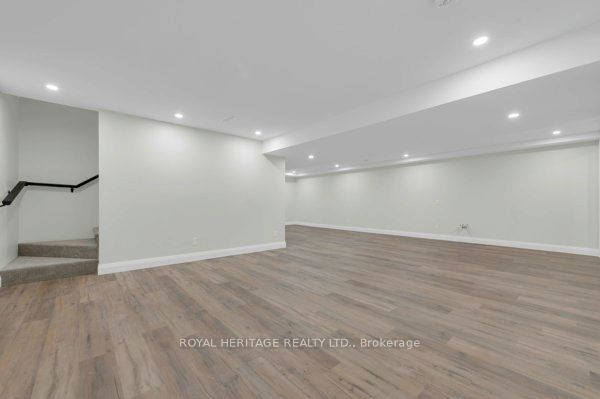 4 Kingfisher Drive Property Photo 23