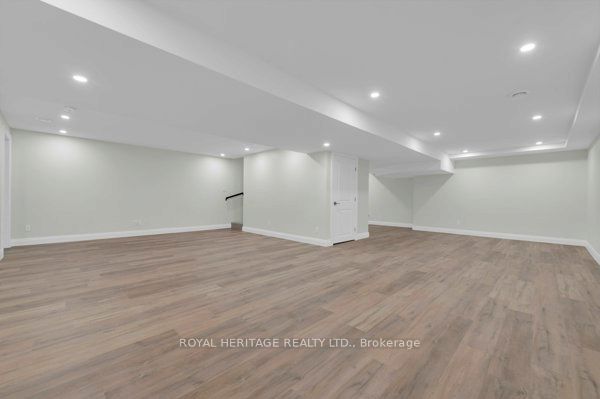 4 Kingfisher Drive Property Photo 24
