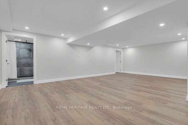 4 Kingfisher Drive Property Photo 25