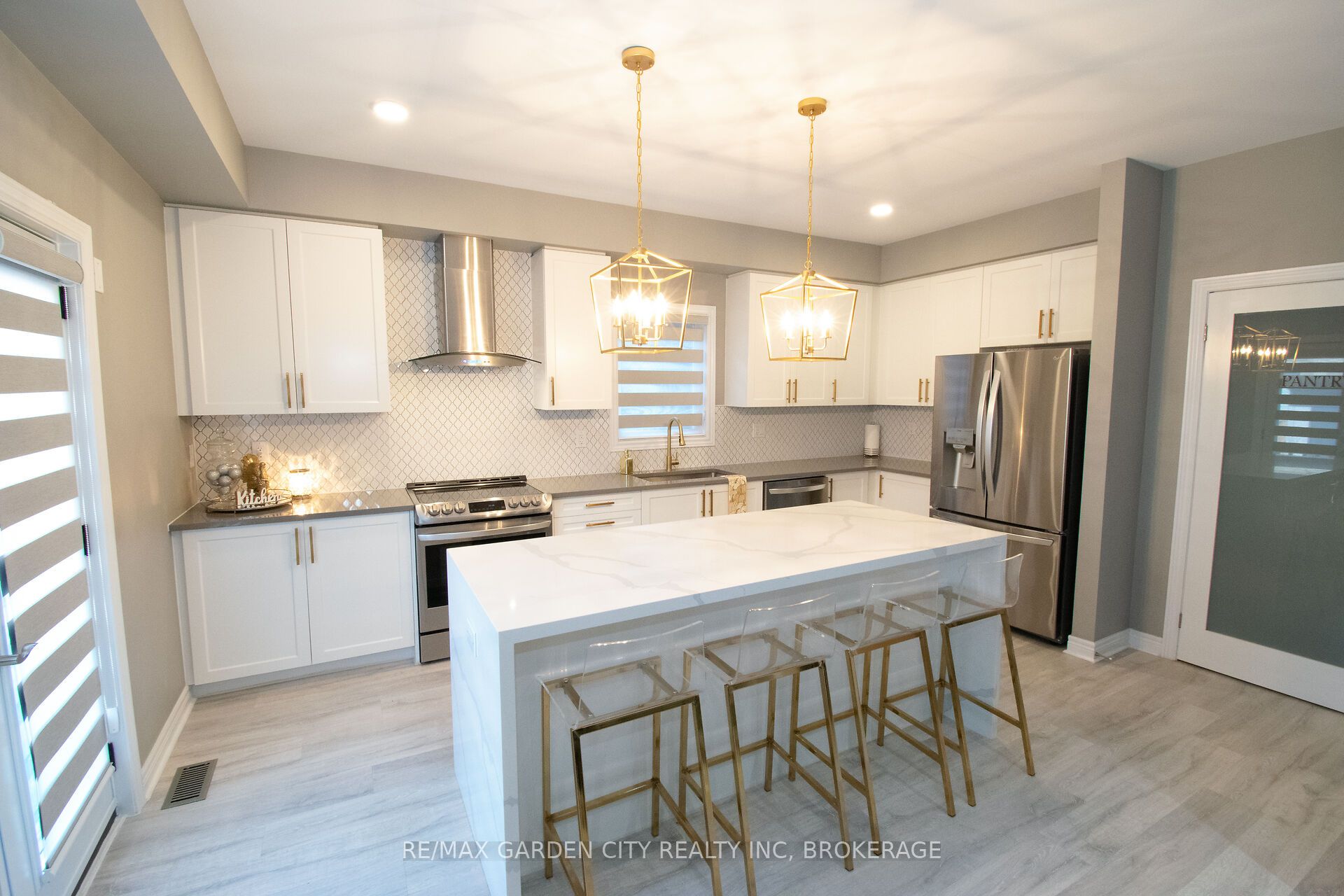 229 Shoreview Drive Property Photo 10