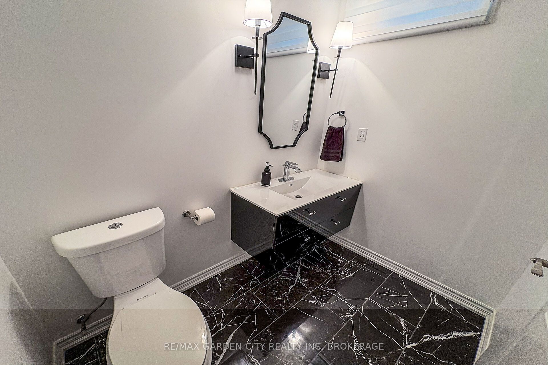229 Shoreview Drive Property Photo 30