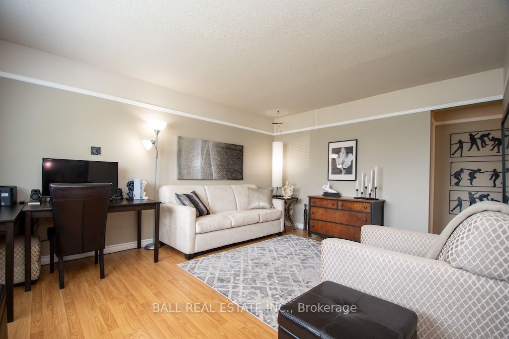 13 Coyle Crescent Property Photo 10