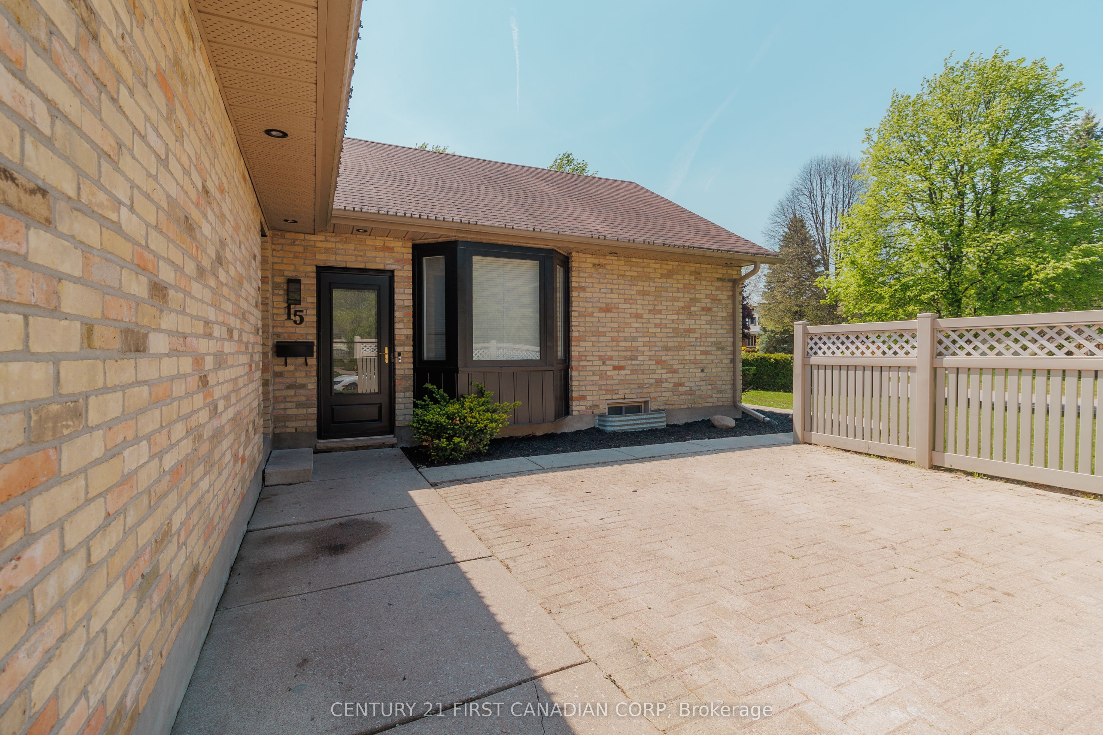 15 Bybrook Court Property Photo 6