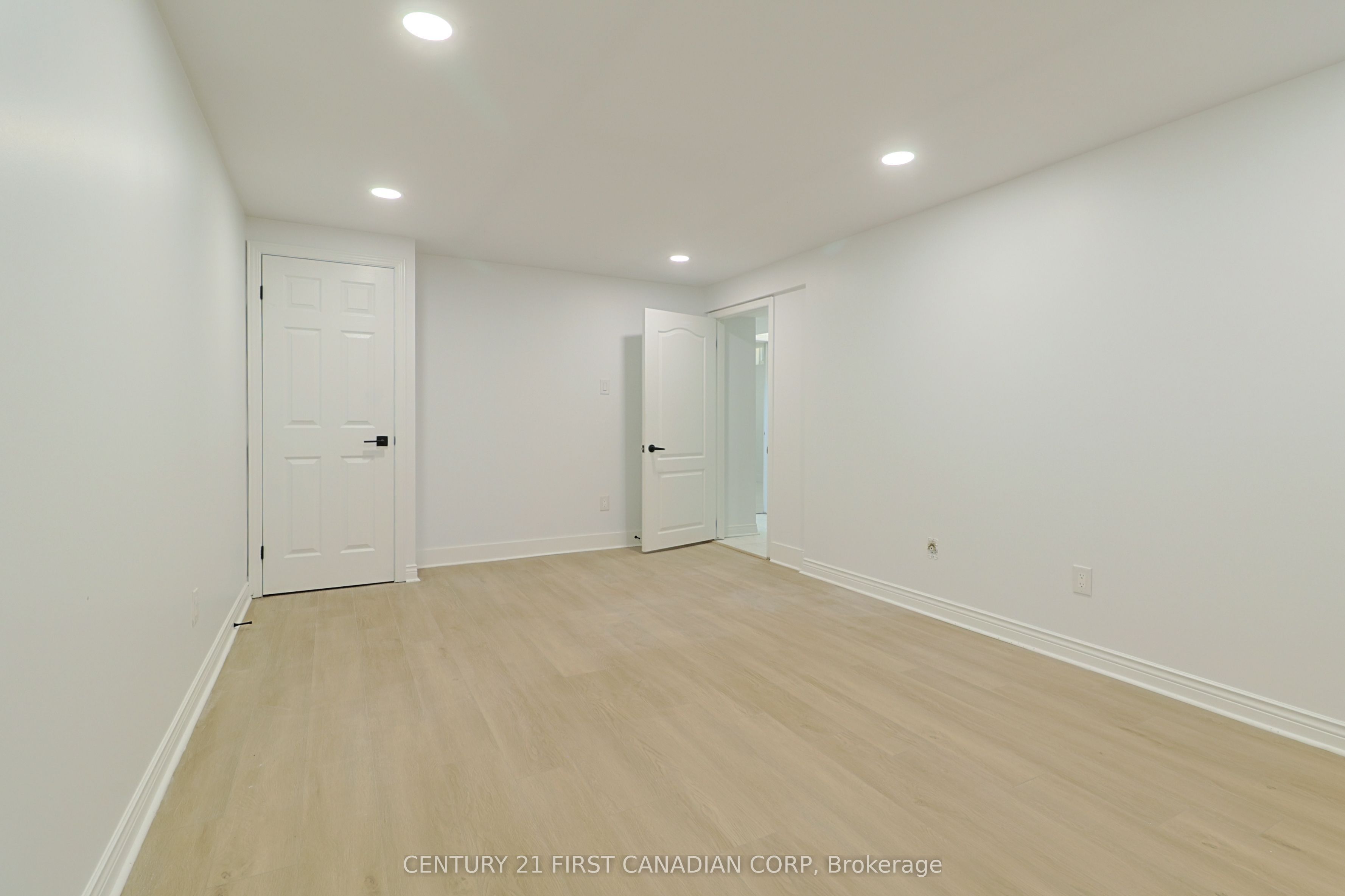 15 Bybrook Court Property Photo 37