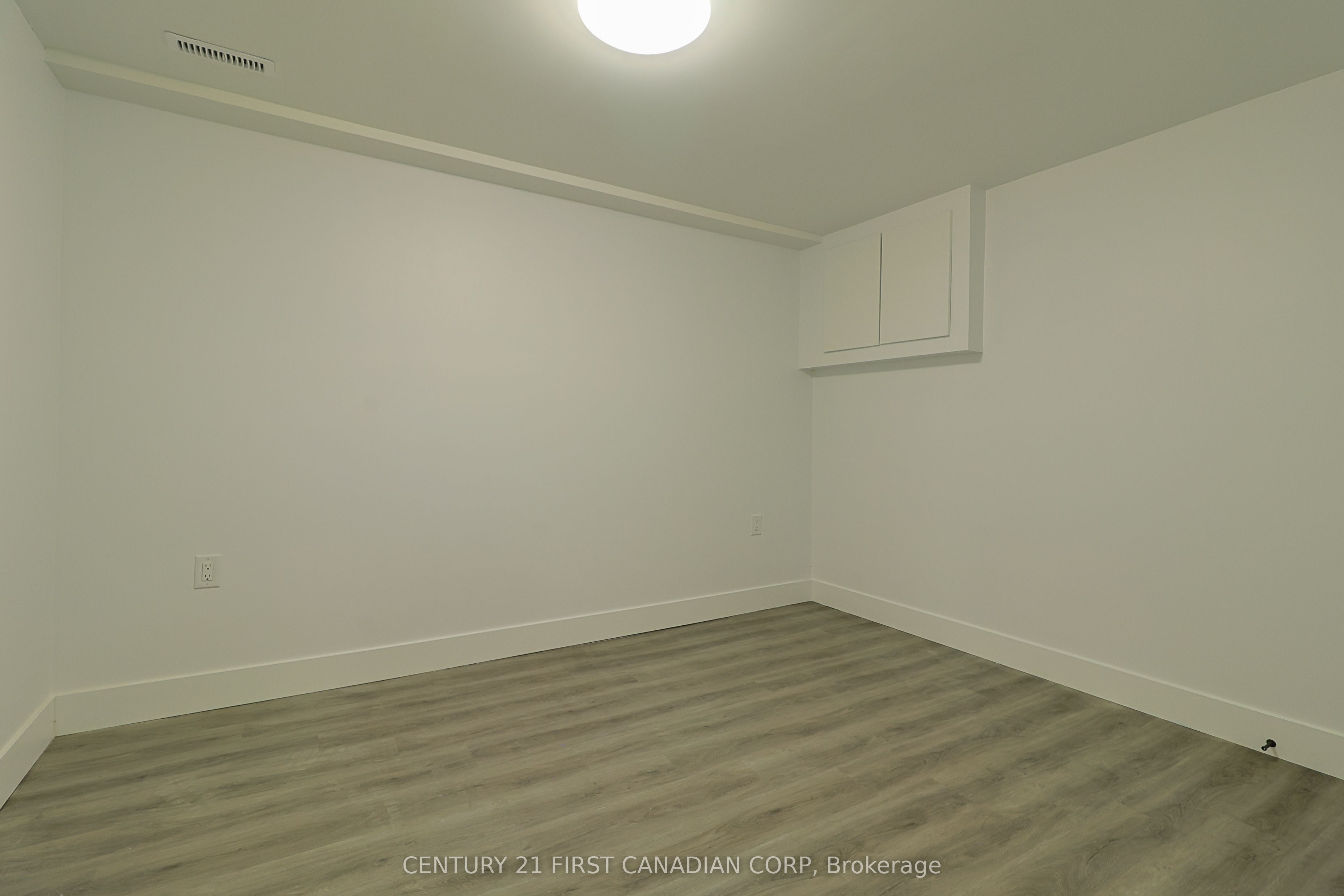 15 Bybrook Court Property Photo 45
