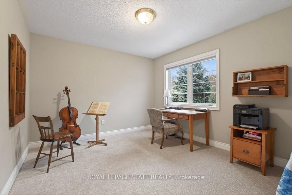100 Beddoe Drive 101 Property Photo 28