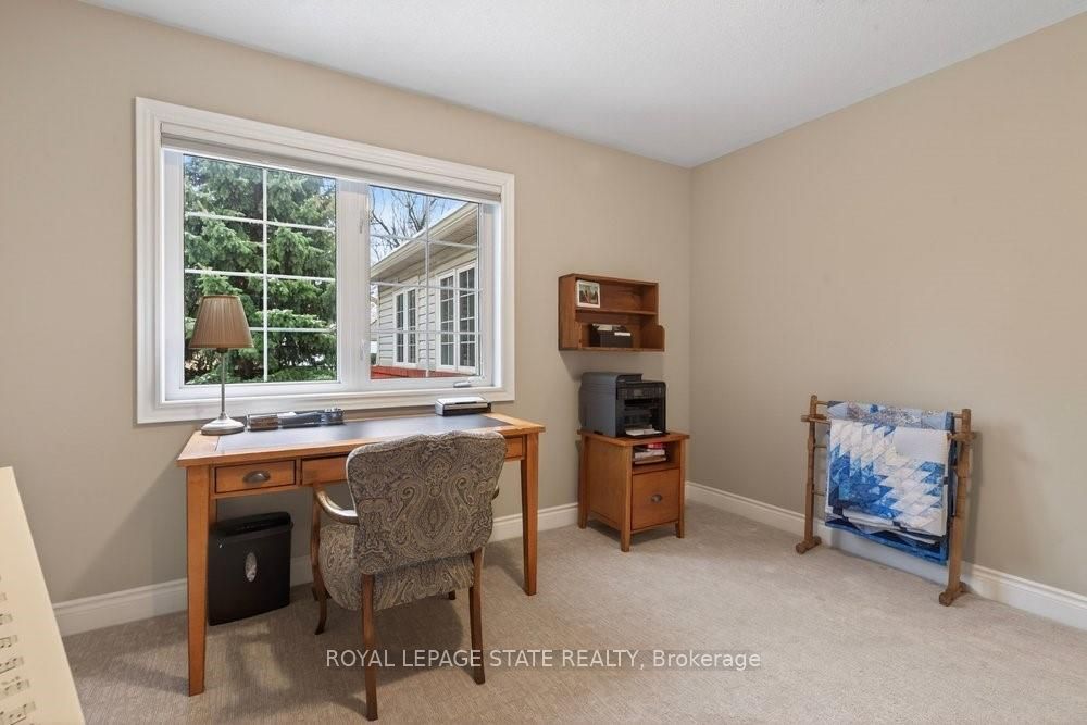 100 Beddoe Drive 101 Property Photo 31