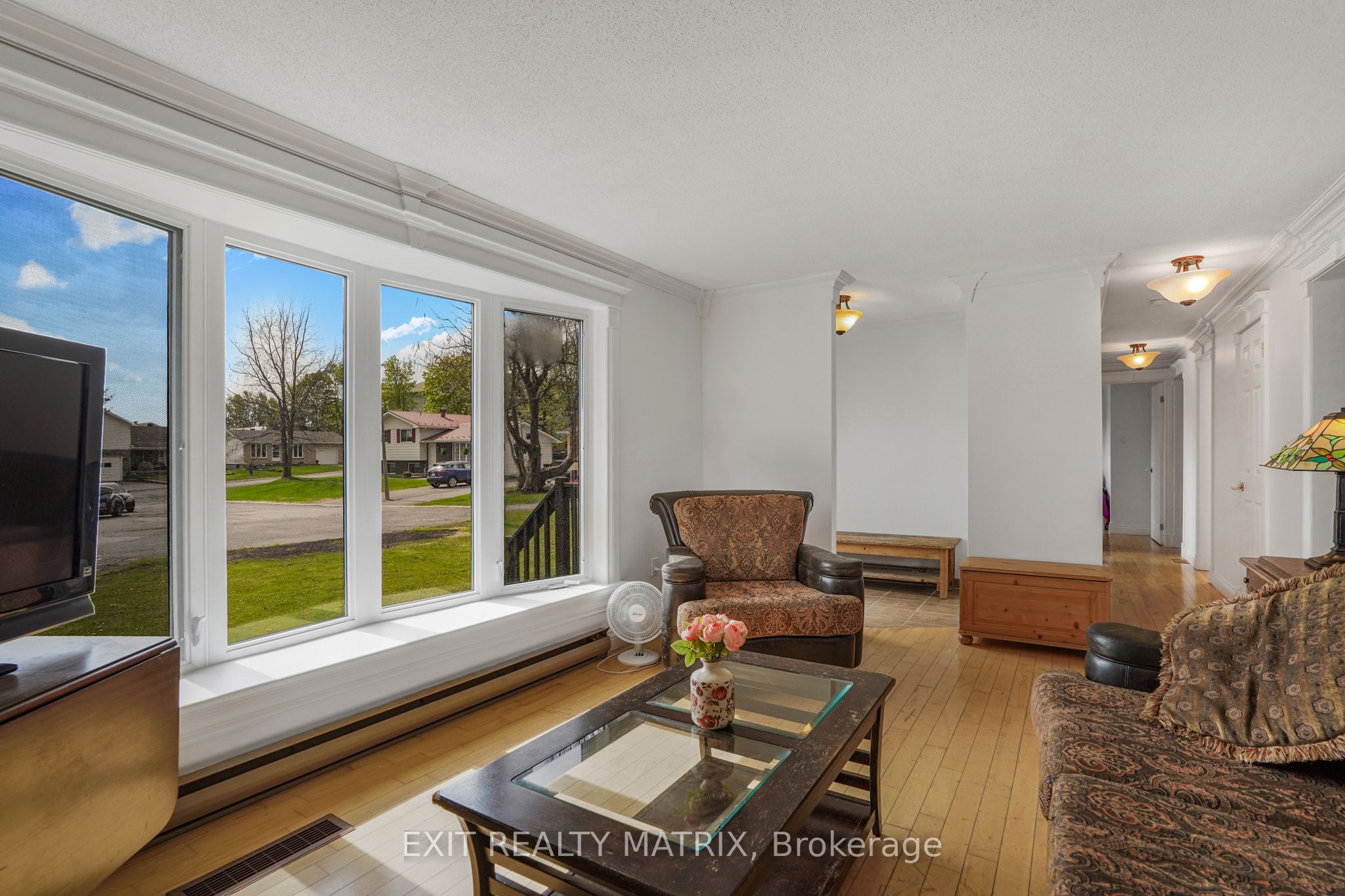 136 Martel Crescent Property Photo 6