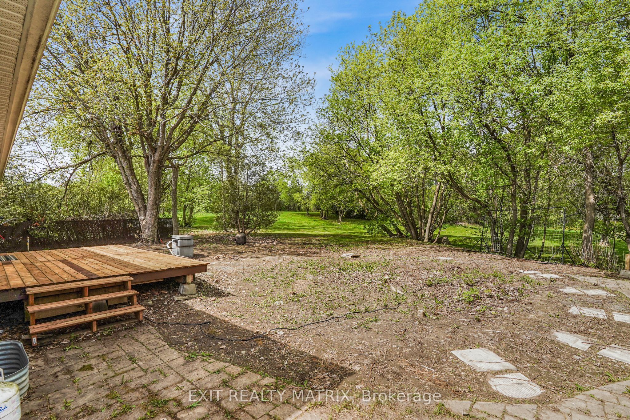 136 Martel Crescent Property Photo 27