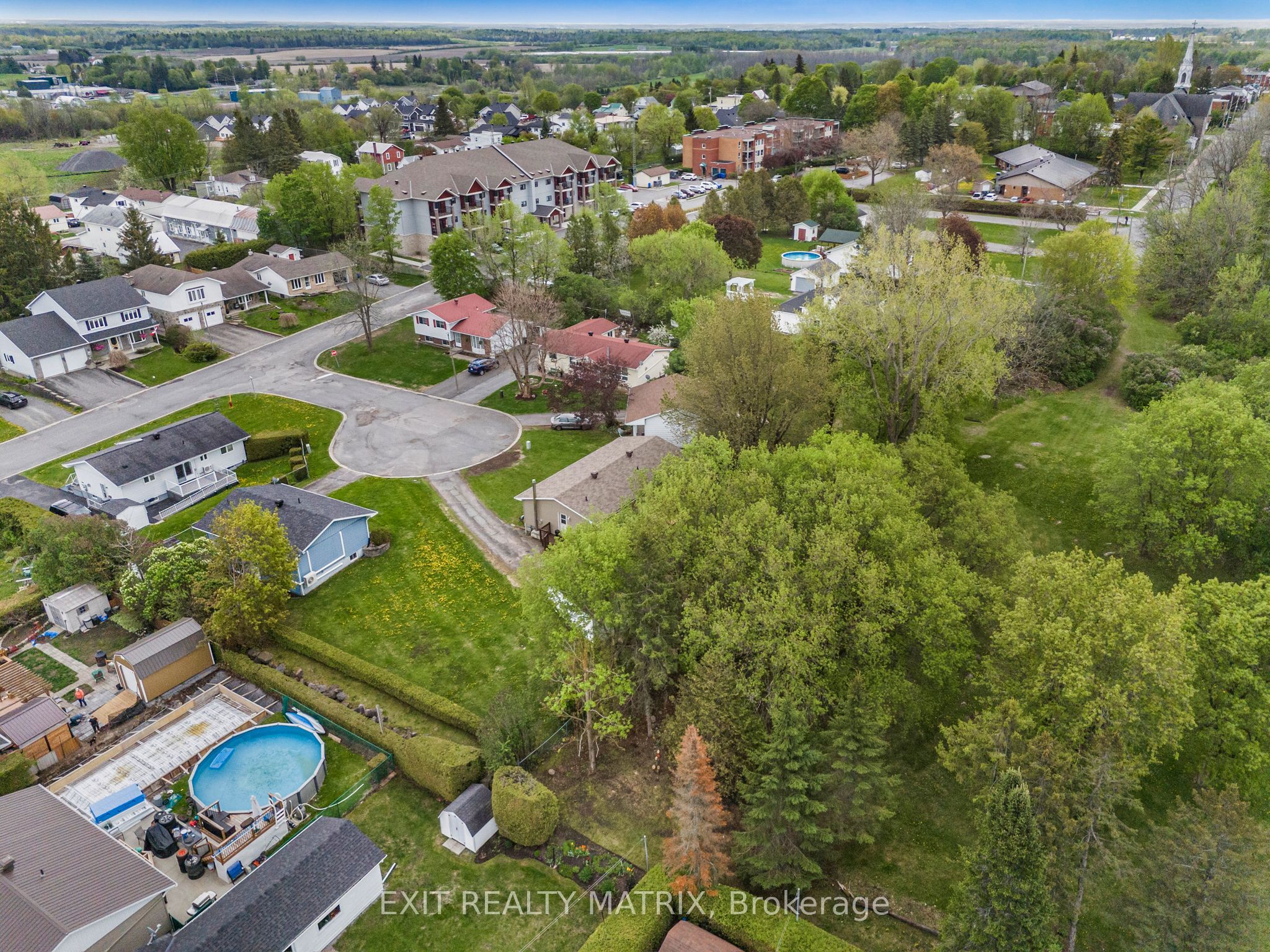 136 Martel Crescent Property Photo 38