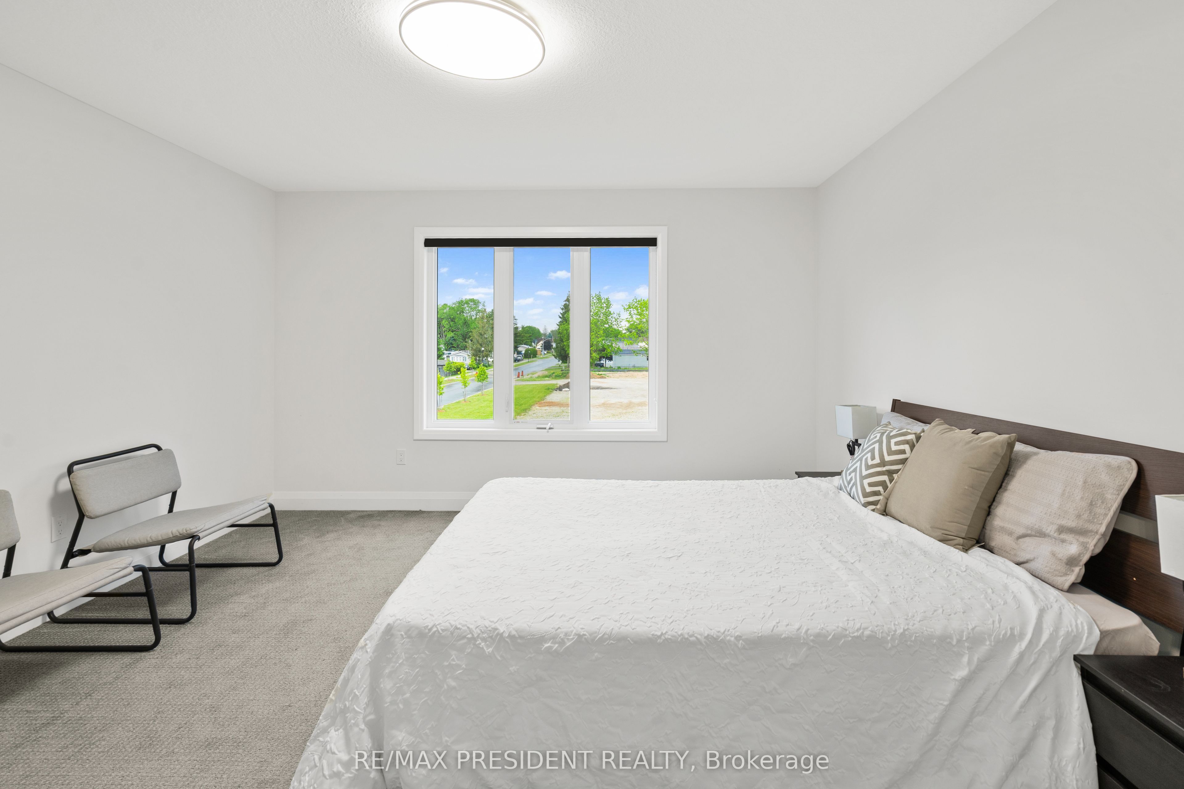 191 Foxborough Place Property Photo 24