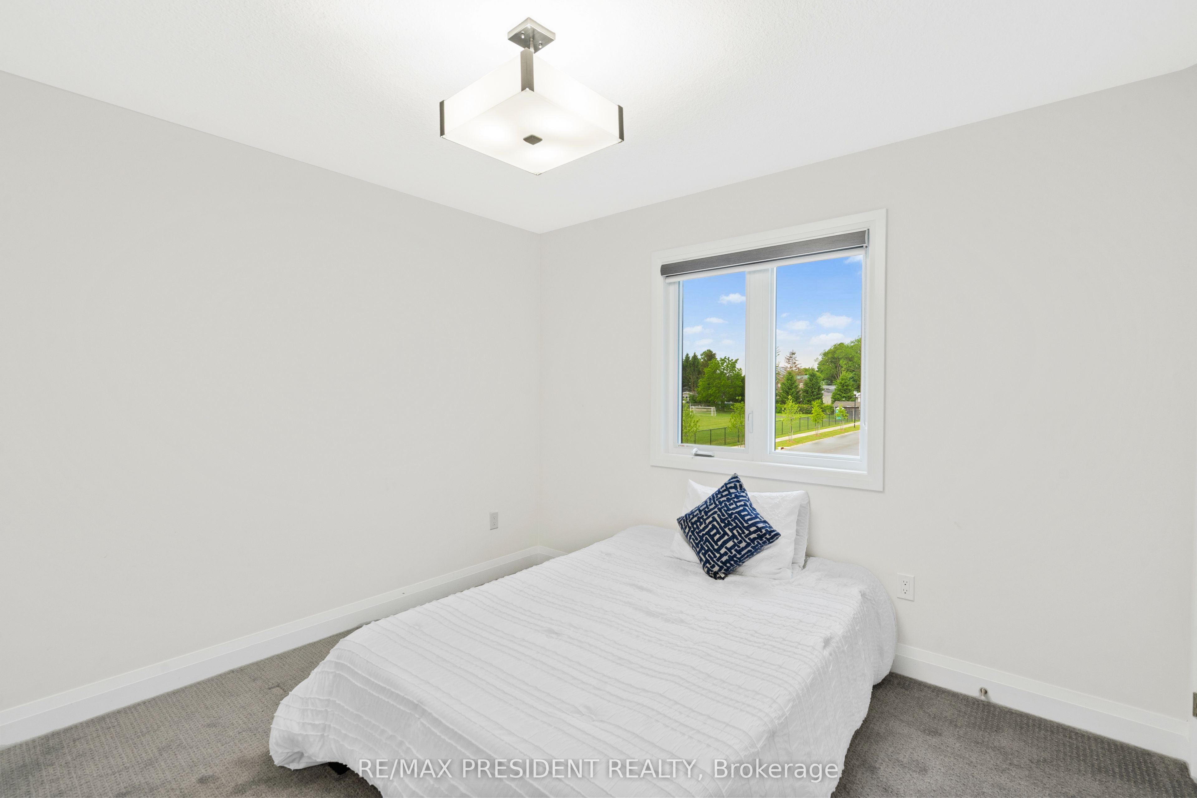 191 Foxborough Place Property Photo 32